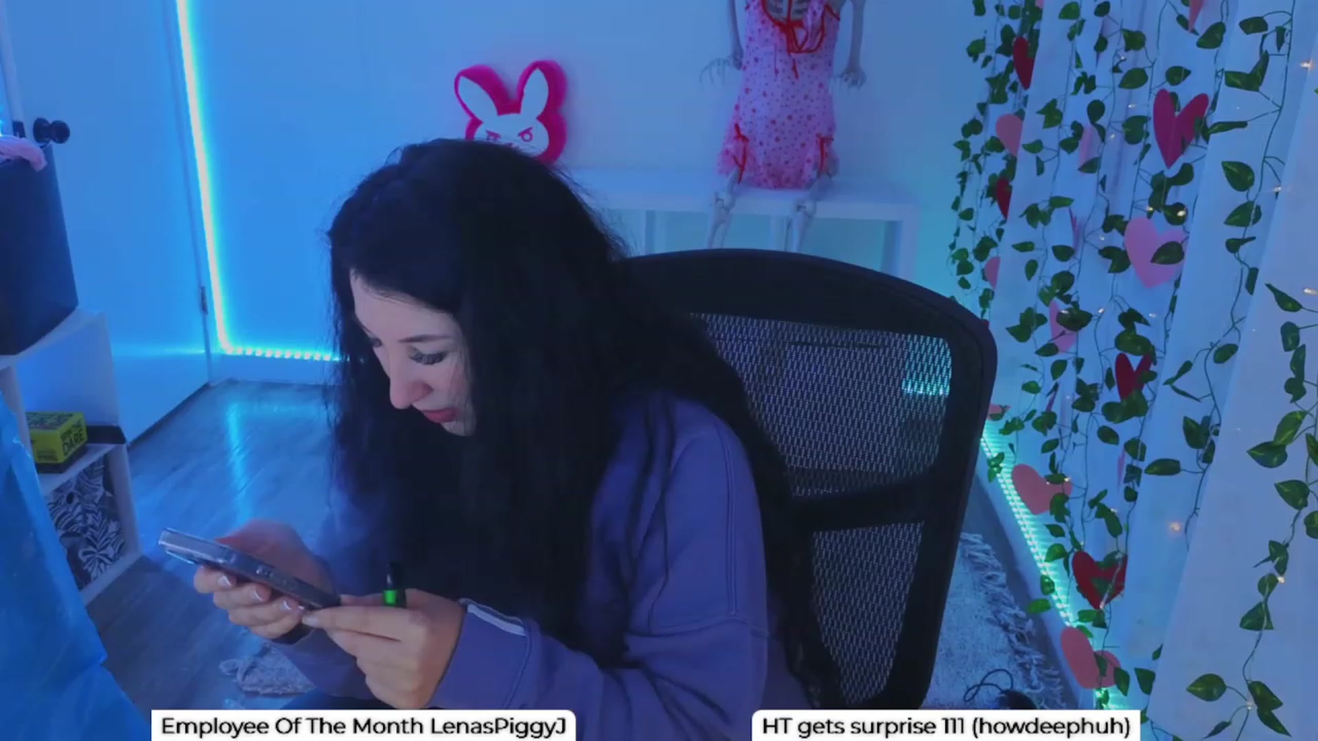 Gallery image thumbnail from LenaDanzara's myfreecams stream on, 01/27/2024, 08:34 image 15 of 20