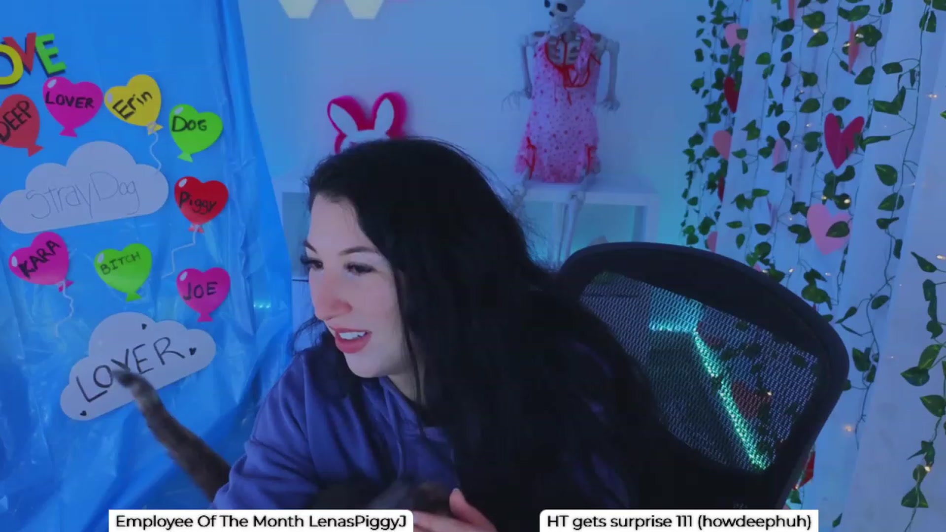 Gallery image thumbnail from LenaDanzara's myfreecams stream on, 01/27/2024, 08:34 image 7 of 20