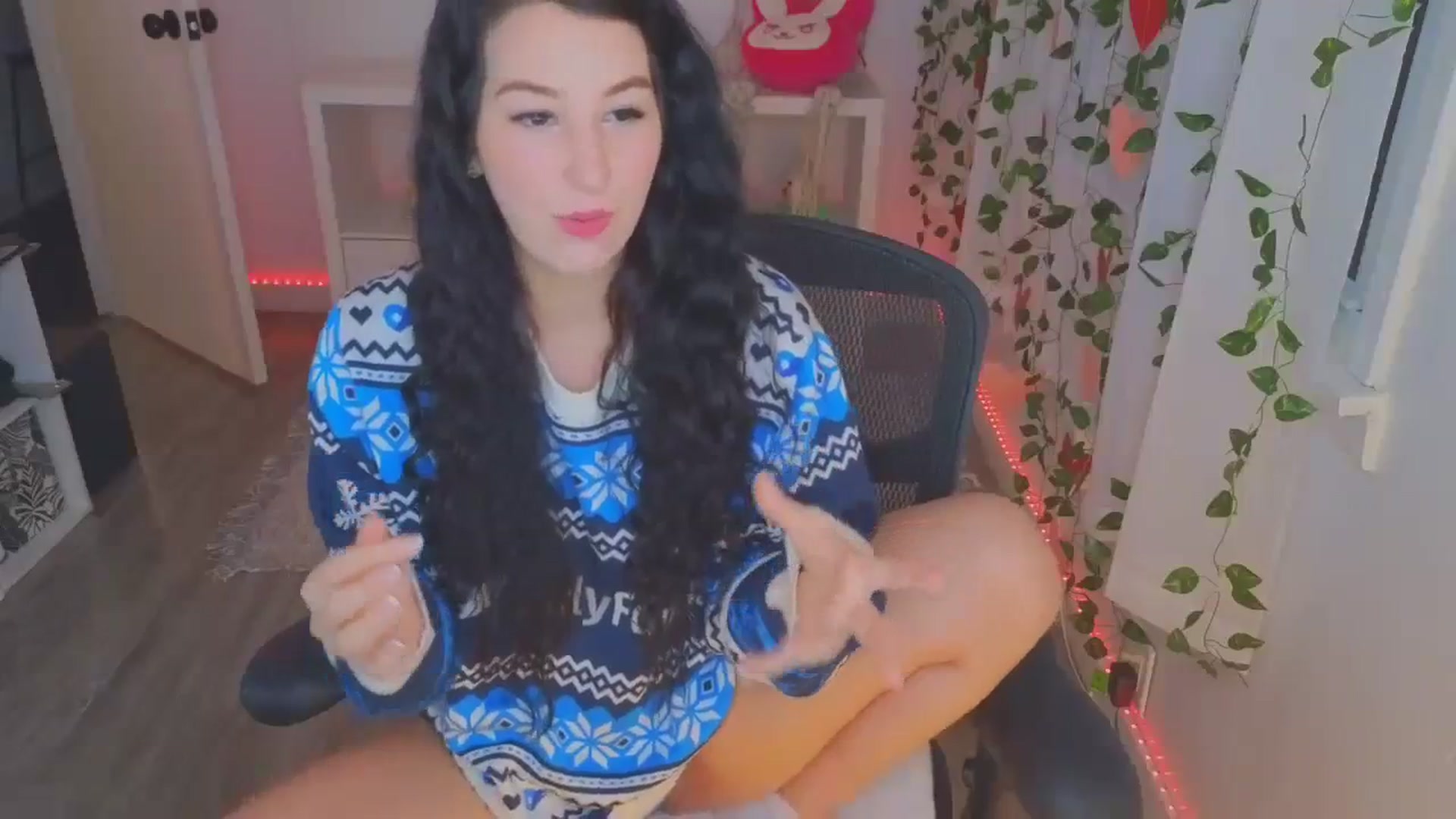Gallery image thumbnail from LenaDanzara's myfreecams stream on, 01/31/2024, 07:42 image 13 of 20