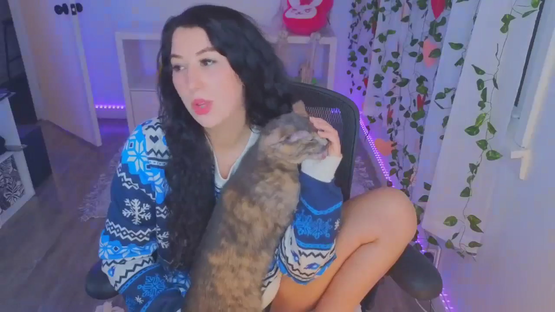 Gallery image thumbnail from LenaDanzara's myfreecams stream on, 01/31/2024, 07:42 image 8 of 20