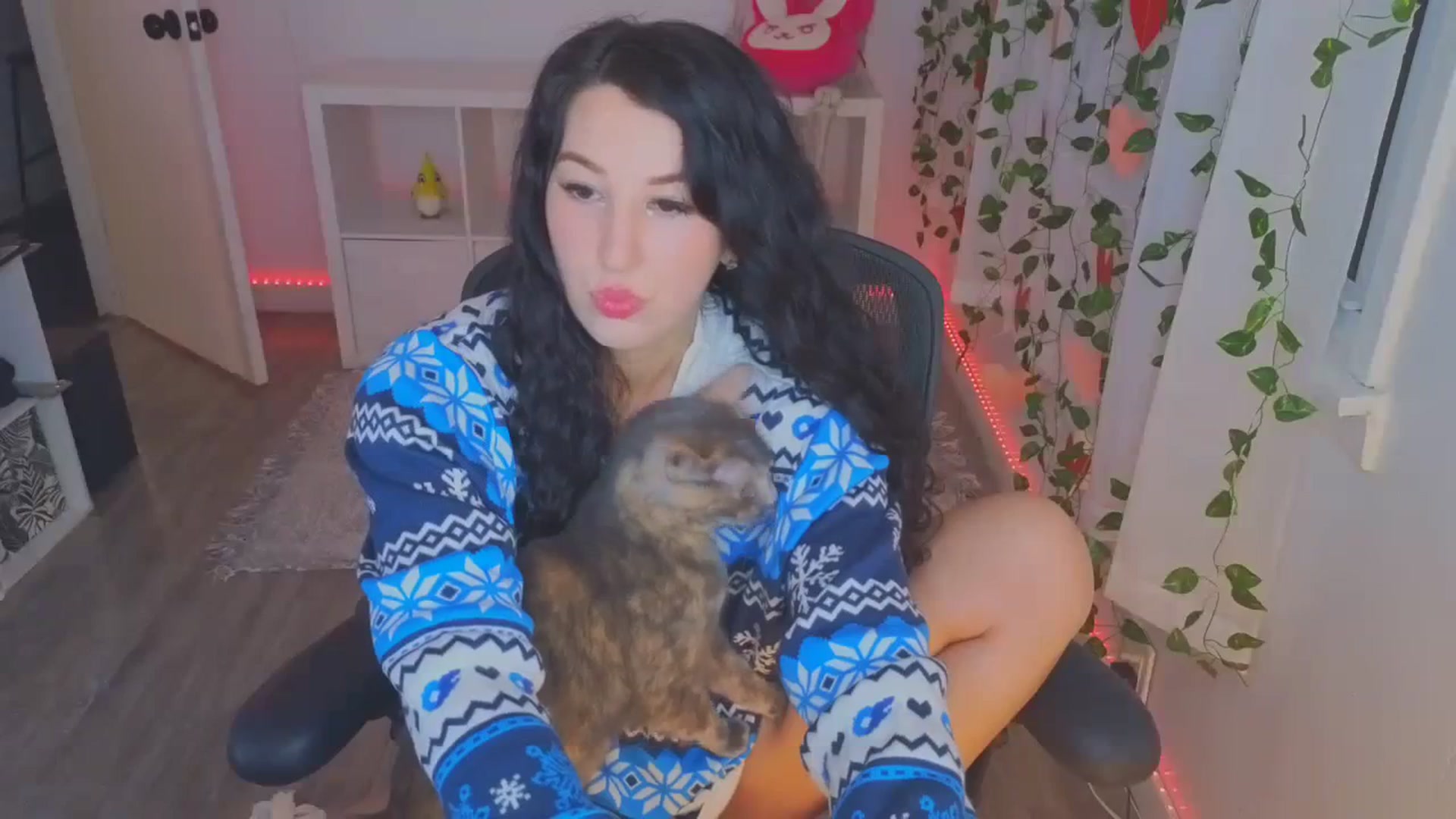 Gallery image thumbnail from LenaDanzara's myfreecams stream on, 01/31/2024, 07:42 image 9 of 20