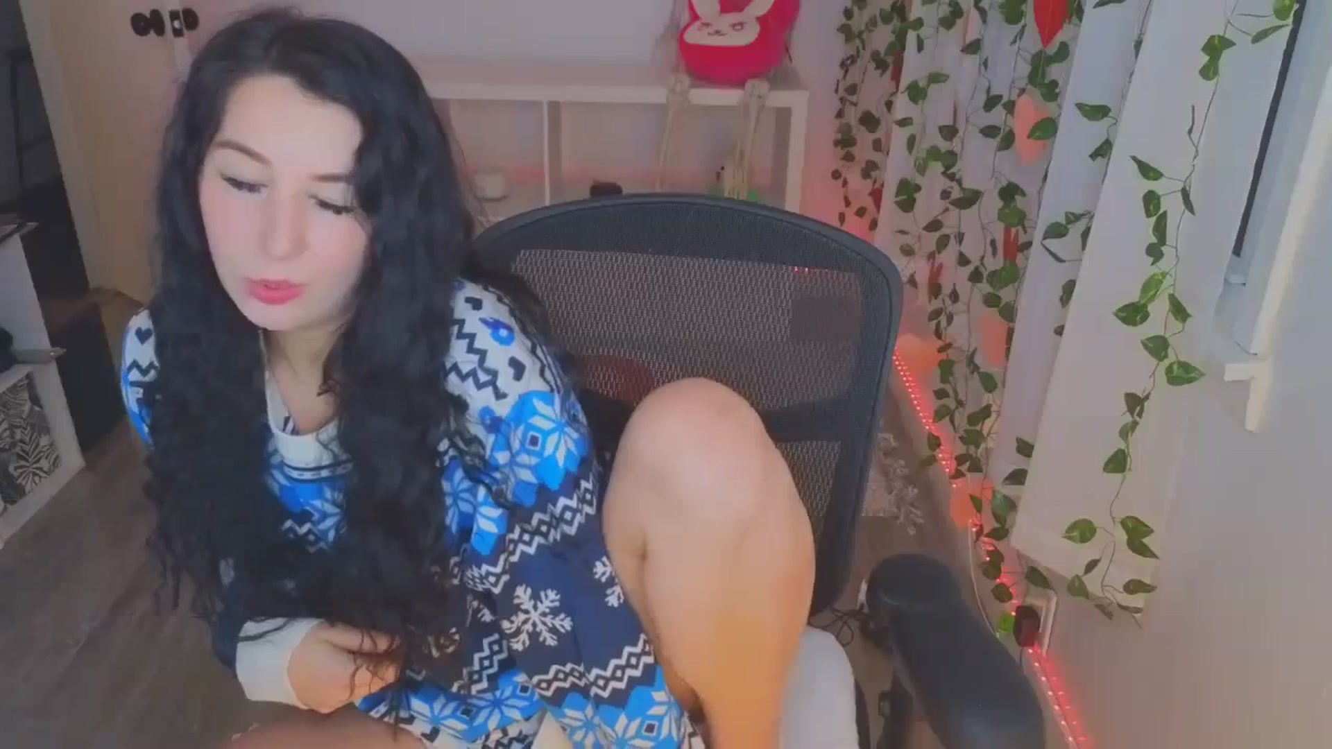 Gallery image thumbnail from LenaDanzara's myfreecams stream on, 01/31/2024, 07:42 image 12 of 20