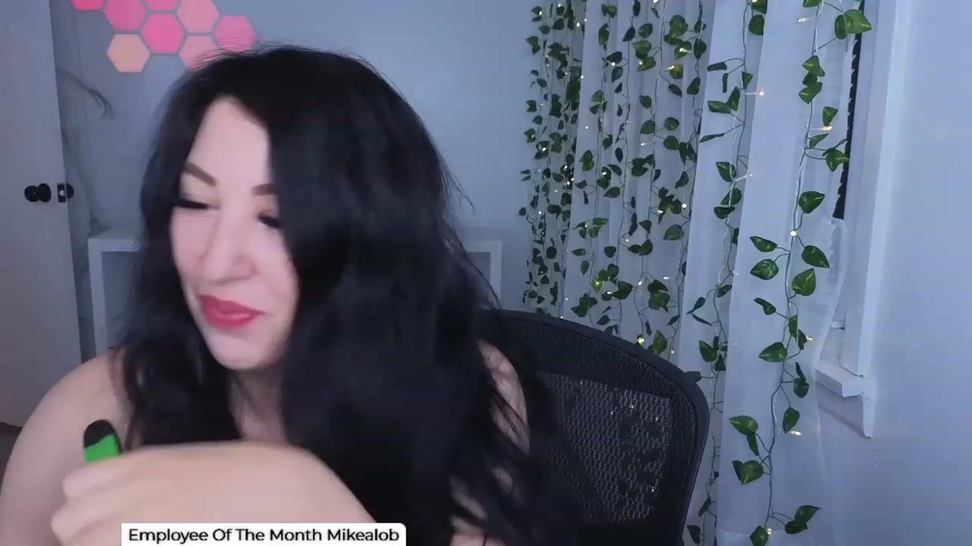 Gallery image thumbnail from LenaDanzara's myfreecams stream on, 03/02/2024, 11:22 image 8 of 20