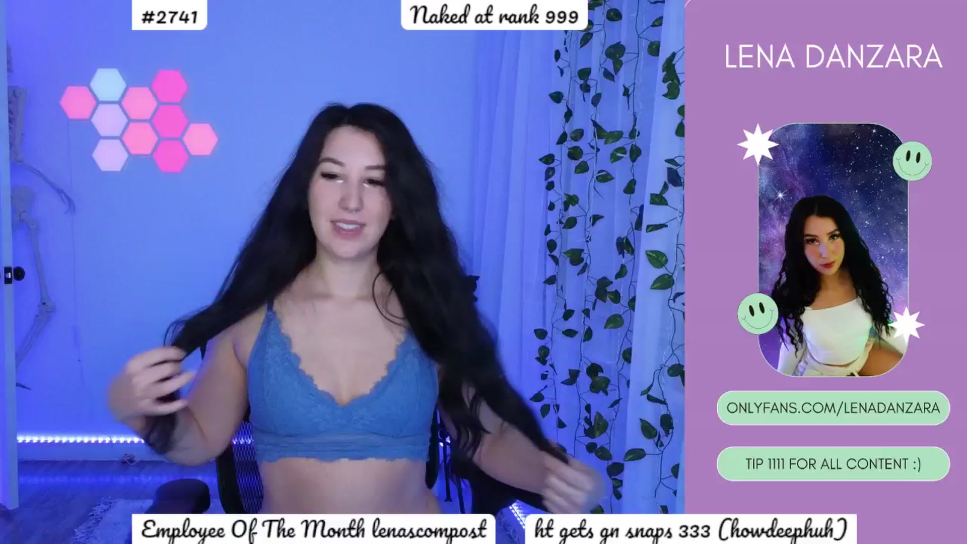 Gallery image thumbnail from LenaDanzara's myfreecams stream on, 04/24/2024, 08:13 image 16 of 20