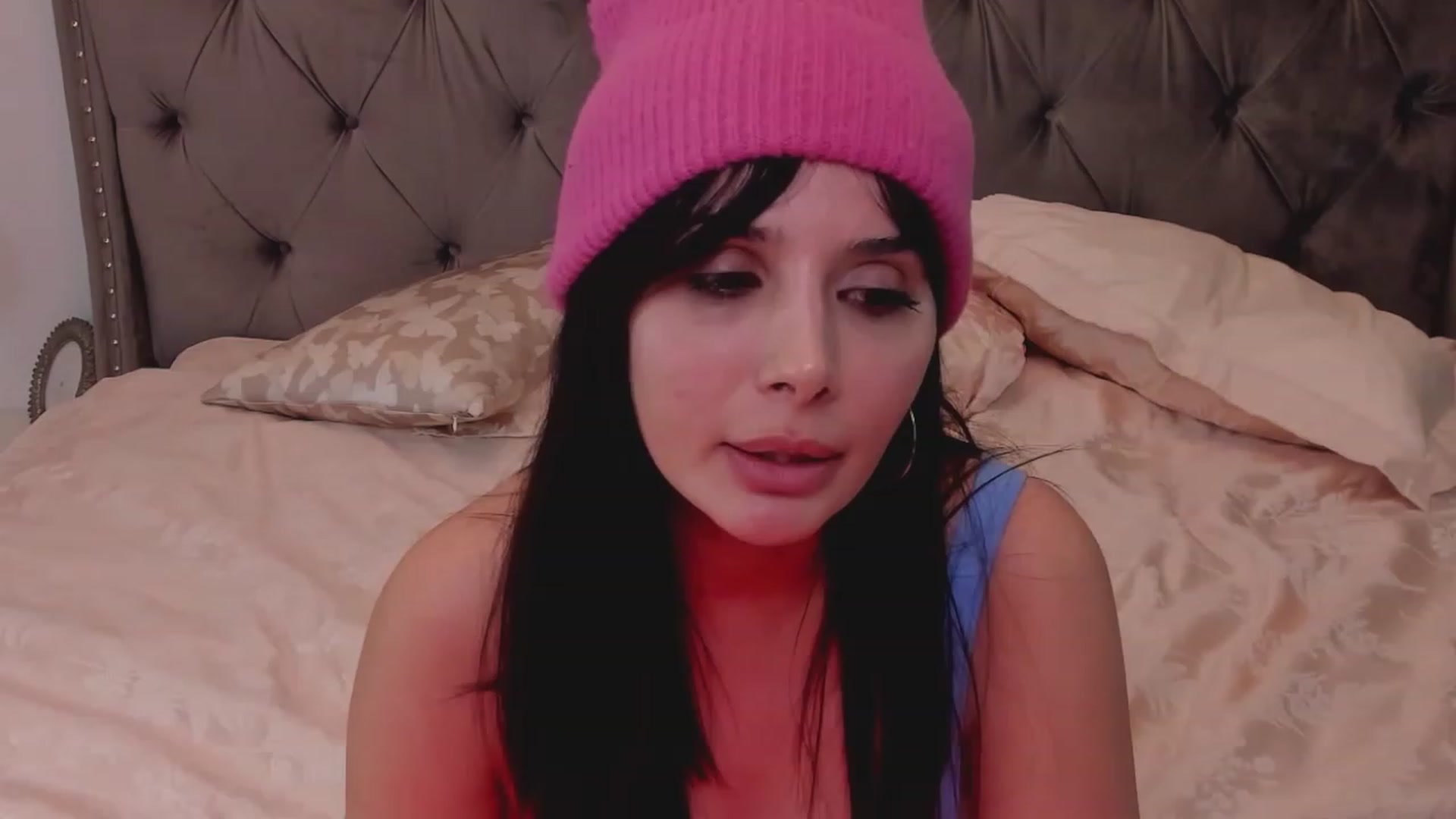 Gallery image thumbnail from LenaLiveNow's myfreecams stream on, 02/07/2024, 02:34 image 11 of 20