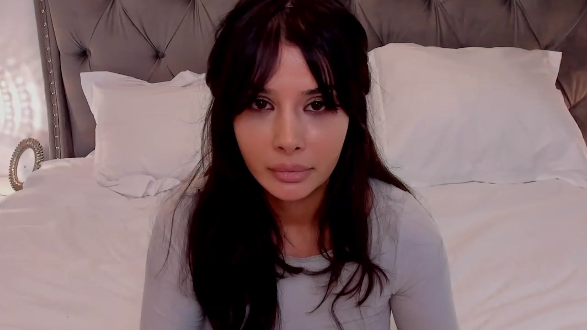 Gallery image thumbnail from LenaLiveNow's myfreecams stream on, 02/25/2024, 08:32 image 18 of 20
