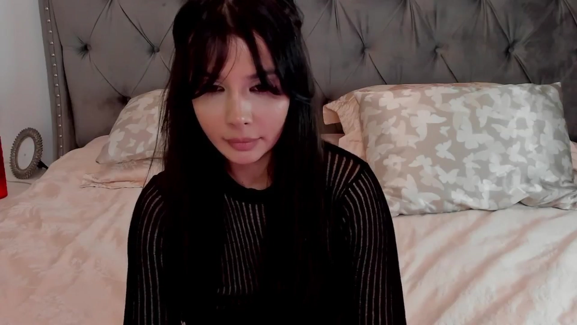 Gallery image thumbnail from LenaLiveNow's myfreecams stream on, 03/20/2024, 20:38 image 20 of 20