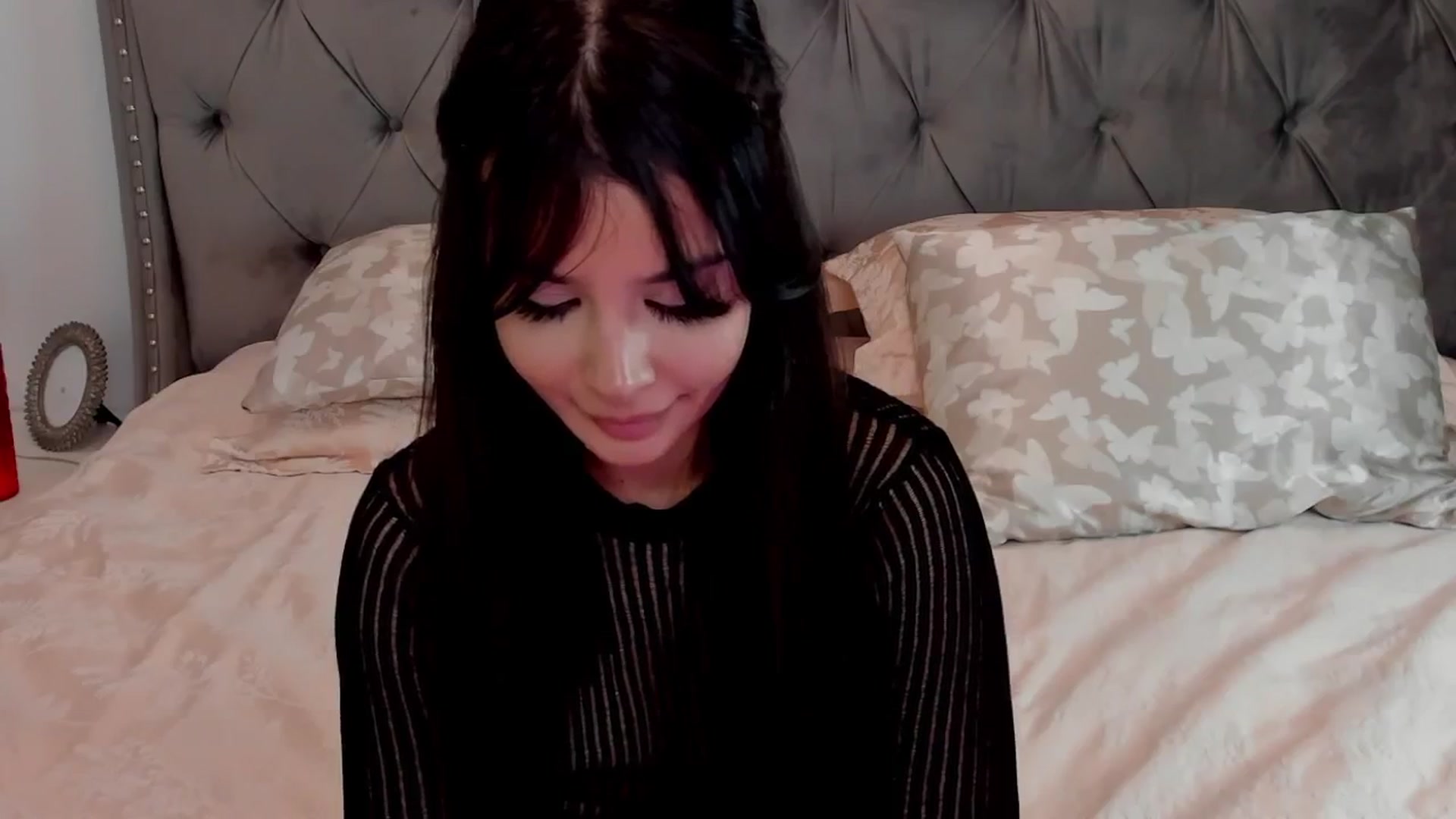 Gallery image thumbnail from LenaLiveNow's myfreecams stream on, 03/20/2024, 20:38 image 19 of 20