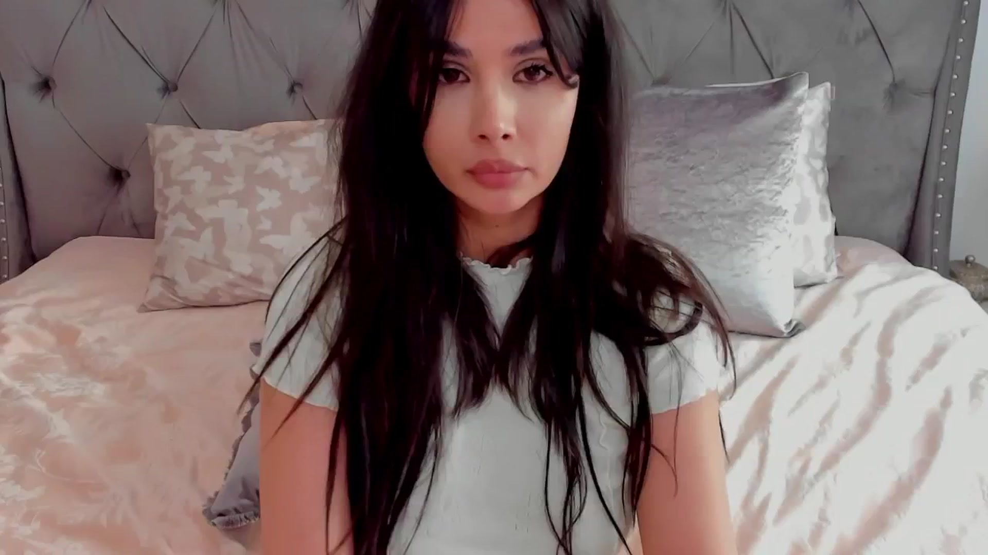 Gallery image thumbnail from LenaLiveNow's myfreecams stream on, 05/10/2024, 16:14 image 1 of 20
