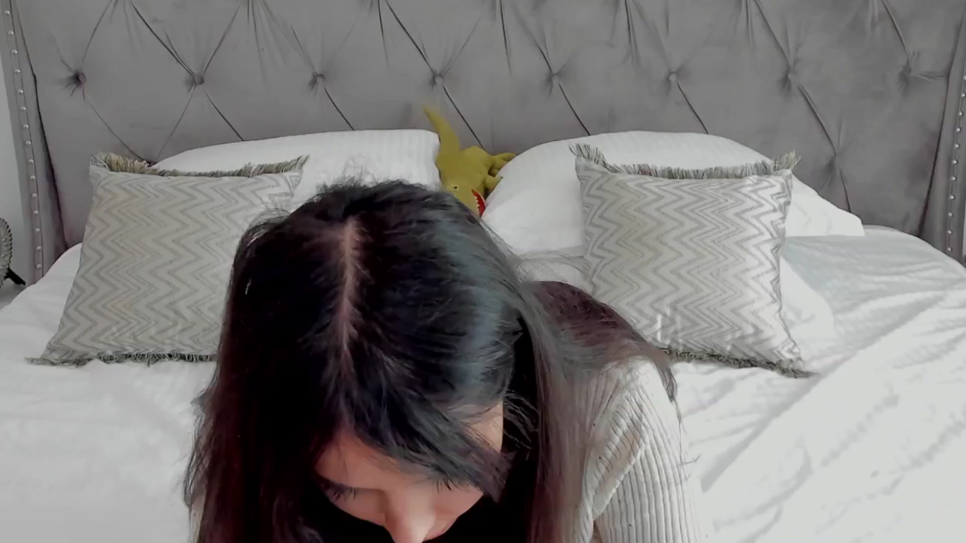 Gallery image thumbnail from LenaLiveNow's myfreecams stream on, 07/24/2024, 17:35 image 3 of 20