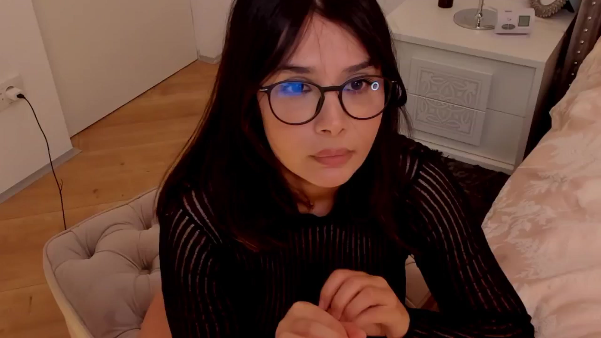 Gallery image thumbnail from LenaLiveNow's myfreecams stream on, 10/20/2024, 19:47 image 6 of 20