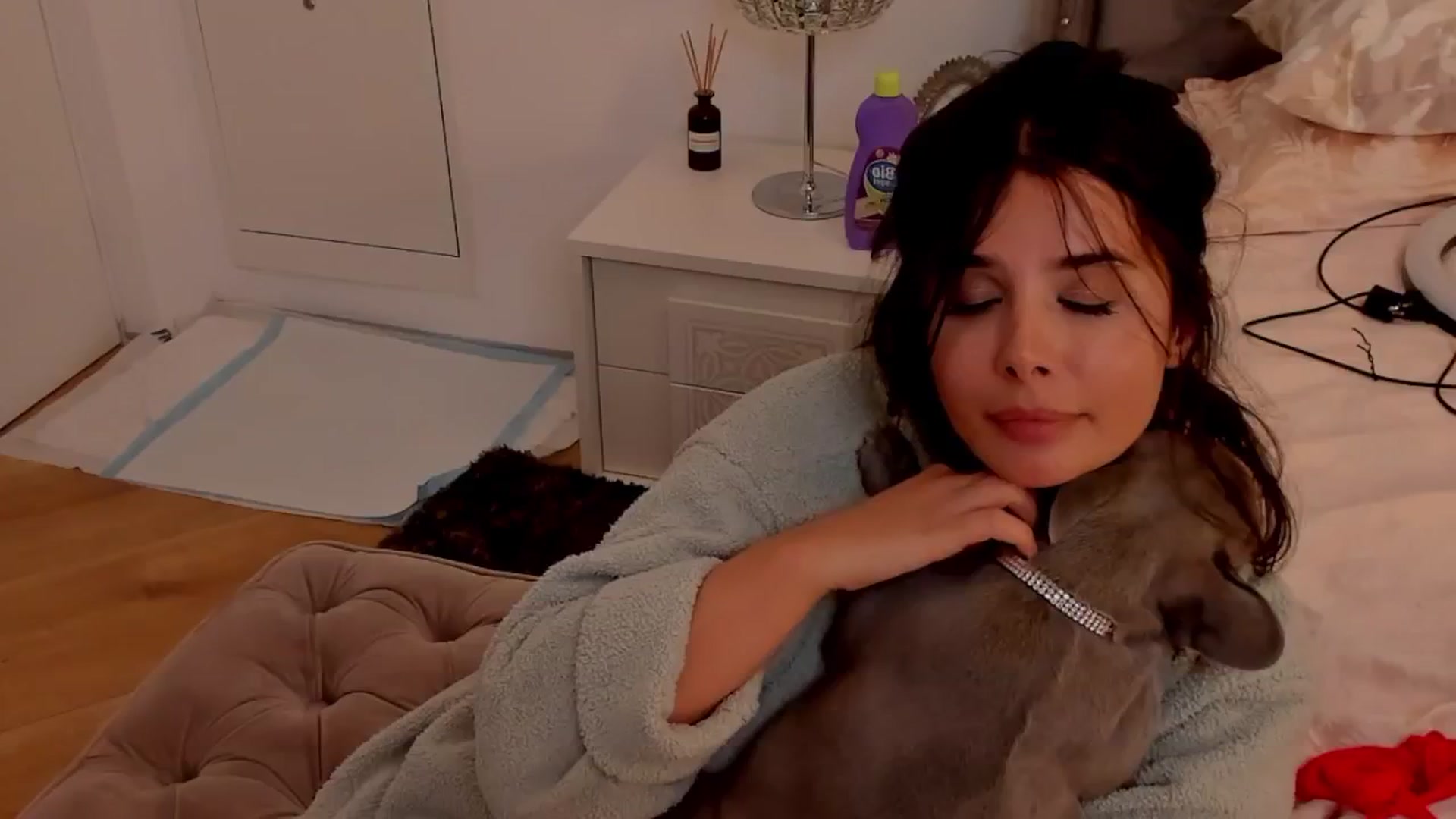 Gallery image thumbnail from LenaLiveNow's myfreecams stream on, 10/24/2024, 15:36 image 20 of 20