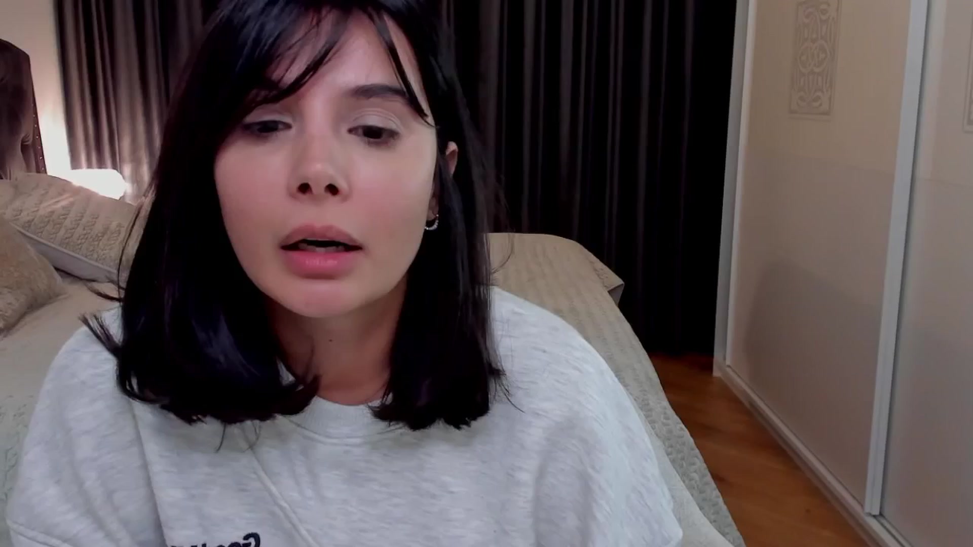 Gallery image thumbnail from LenaLiveNow's myfreecams stream on, 02/09/2025, 19:42 image 16 of 20