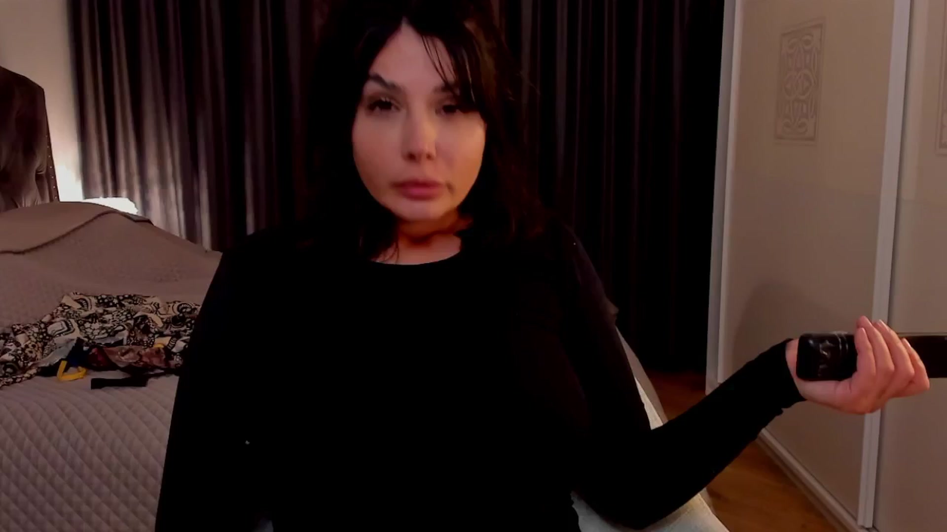 Gallery image thumbnail from LenaLiveNow's myfreecams stream on, 03/11/2025, 23:00 image 20 of 20