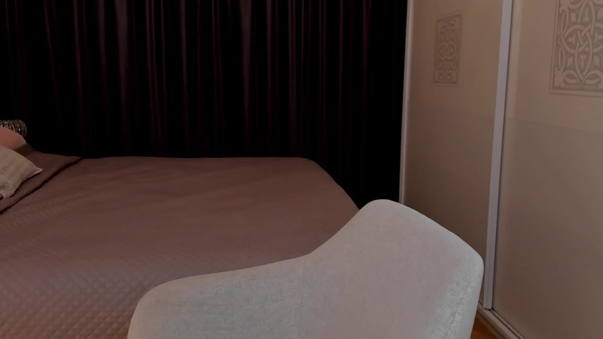 Gallery image thumbnail from LenaLiveNow's myfreecams stream on, 03/21/2025, 22:00 image 14 of 20