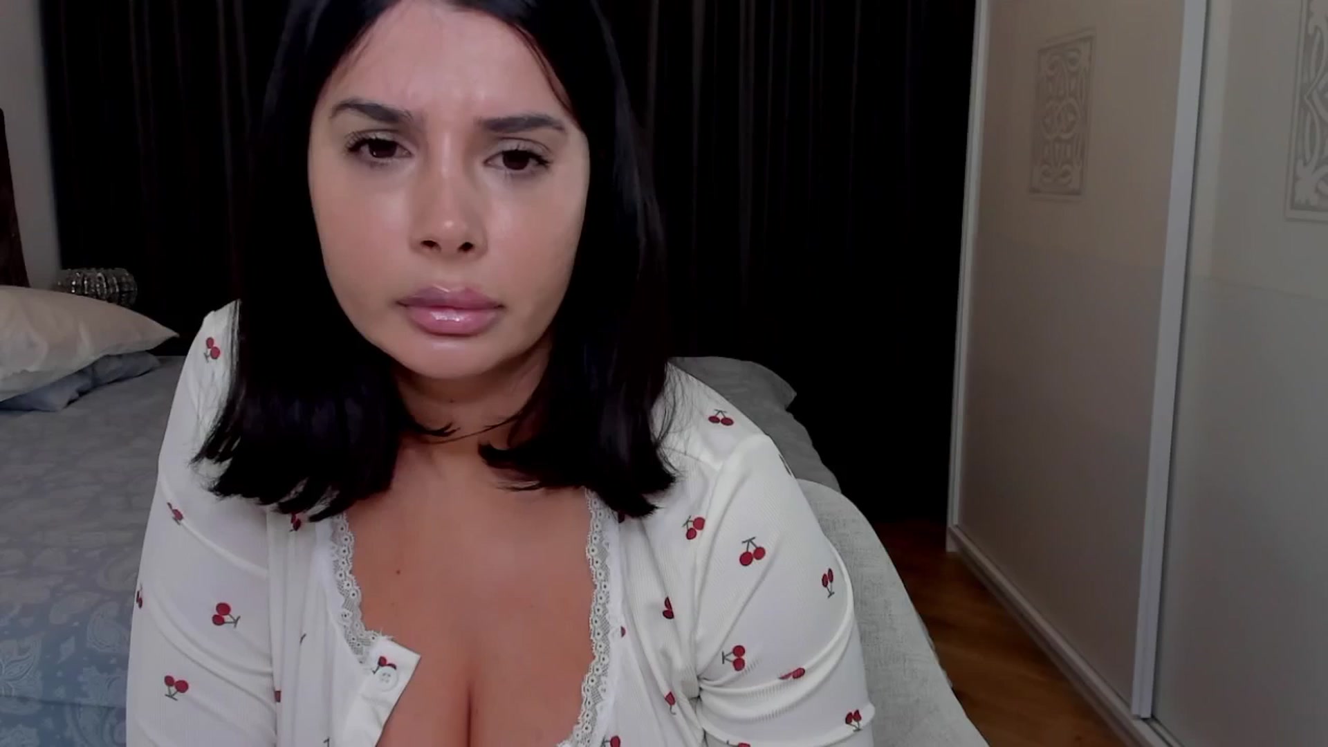 Gallery image thumbnail from LenaLiveNow's myfreecams stream on, 04/11/2025, 21:16 image 3 of 20
