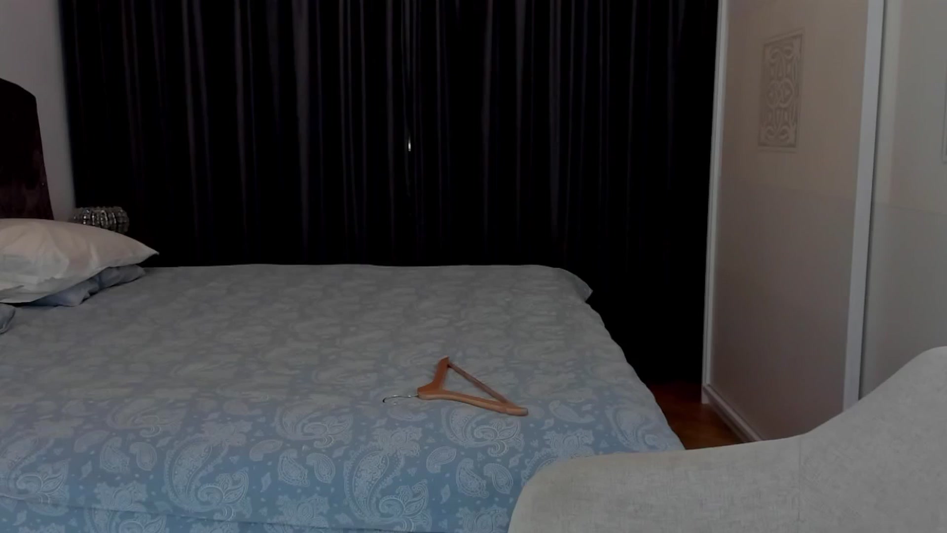 Gallery image thumbnail from LenaLiveNow's myfreecams stream on, 04/11/2025, 21:16 image 18 of 20