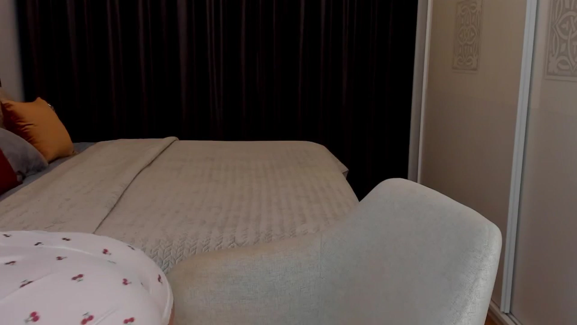 Gallery image thumbnail from LenaLiveNow's myfreecams stream on, 04/20/2025, 21:42 image 7 of 20