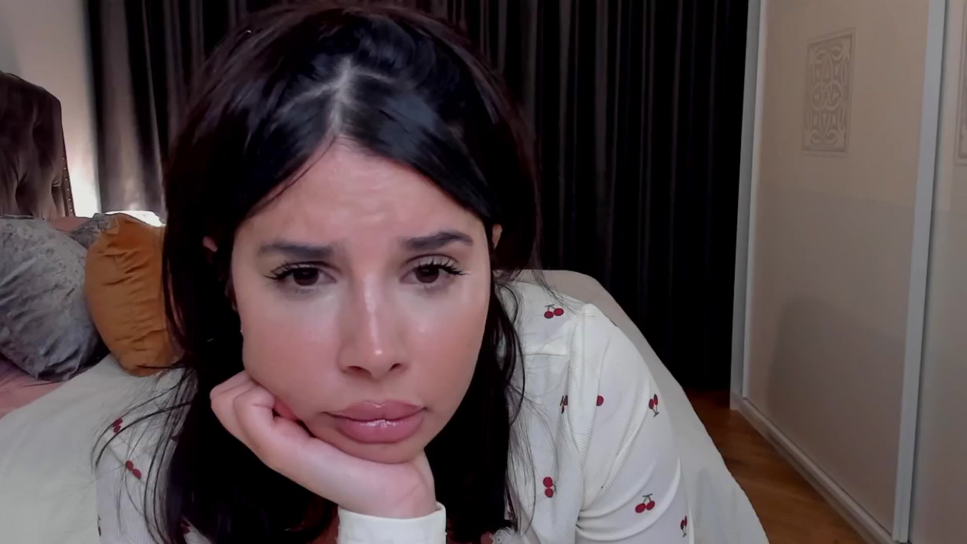 Gallery image thumbnail from LenaLiveNow's myfreecams stream on, 05/12/2025, 21:58 image 4 of 20