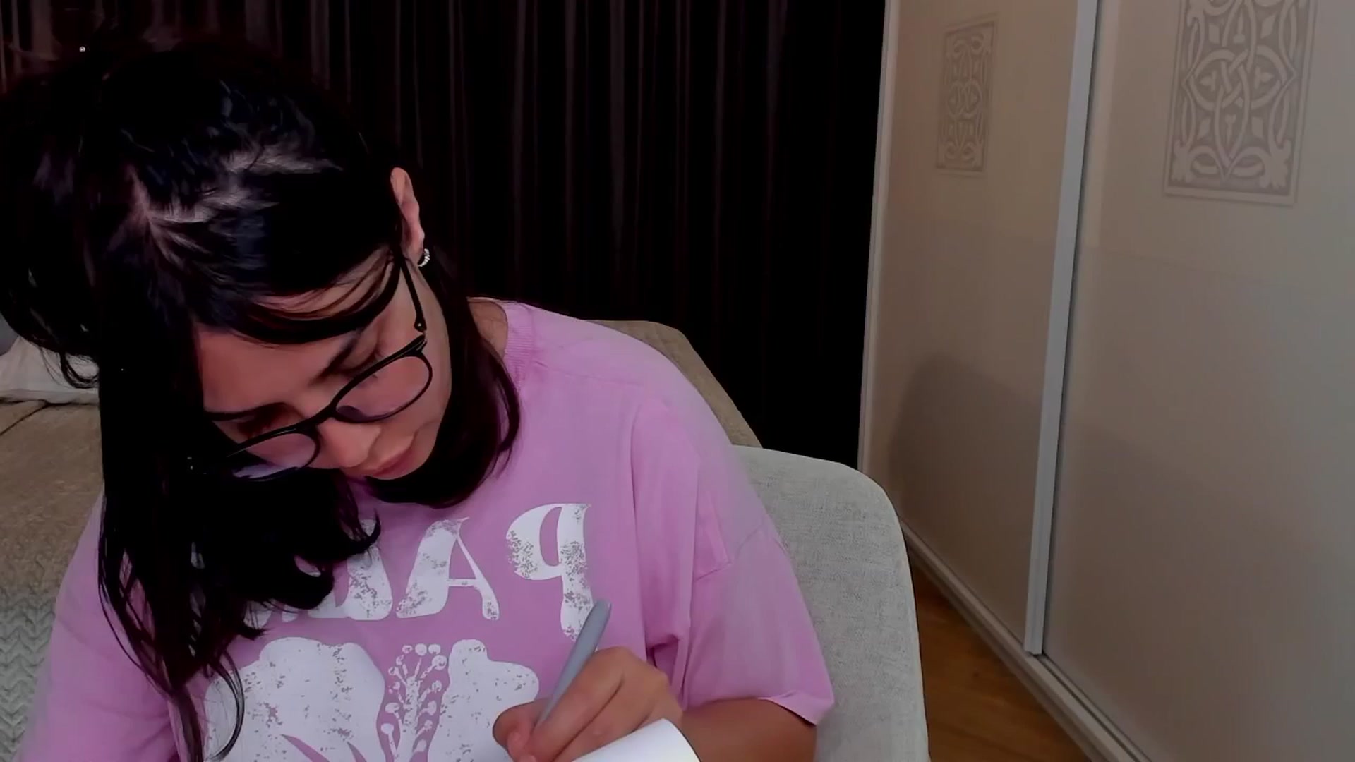 Gallery image thumbnail from LenaLiveNow's myfreecams stream on, 06/24/2025, 21:55 image 8 of 20