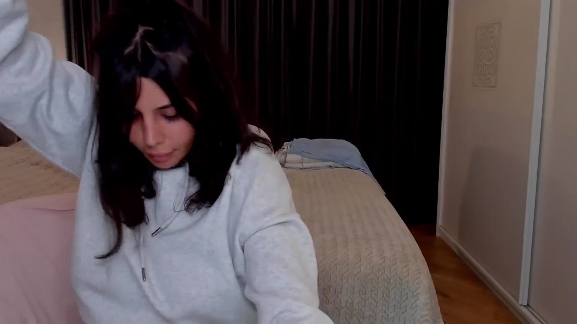 Gallery image thumbnail from LenaLiveNow's myfreecams stream on, 07/09/2025, 20:36 image 3 of 20