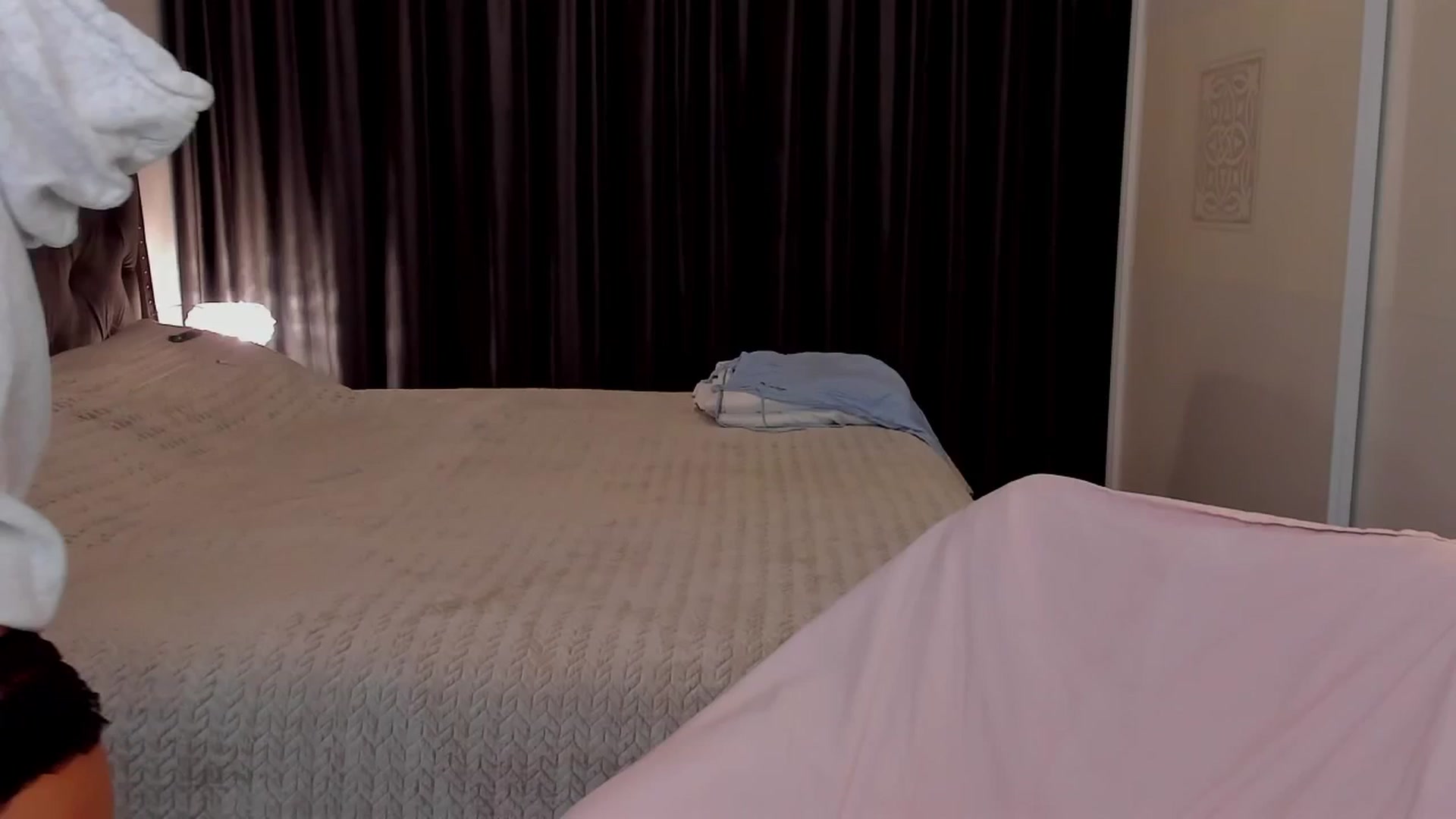 Gallery image thumbnail from LenaLiveNow's myfreecams stream on, 07/09/2025, 20:36 image 1 of 20