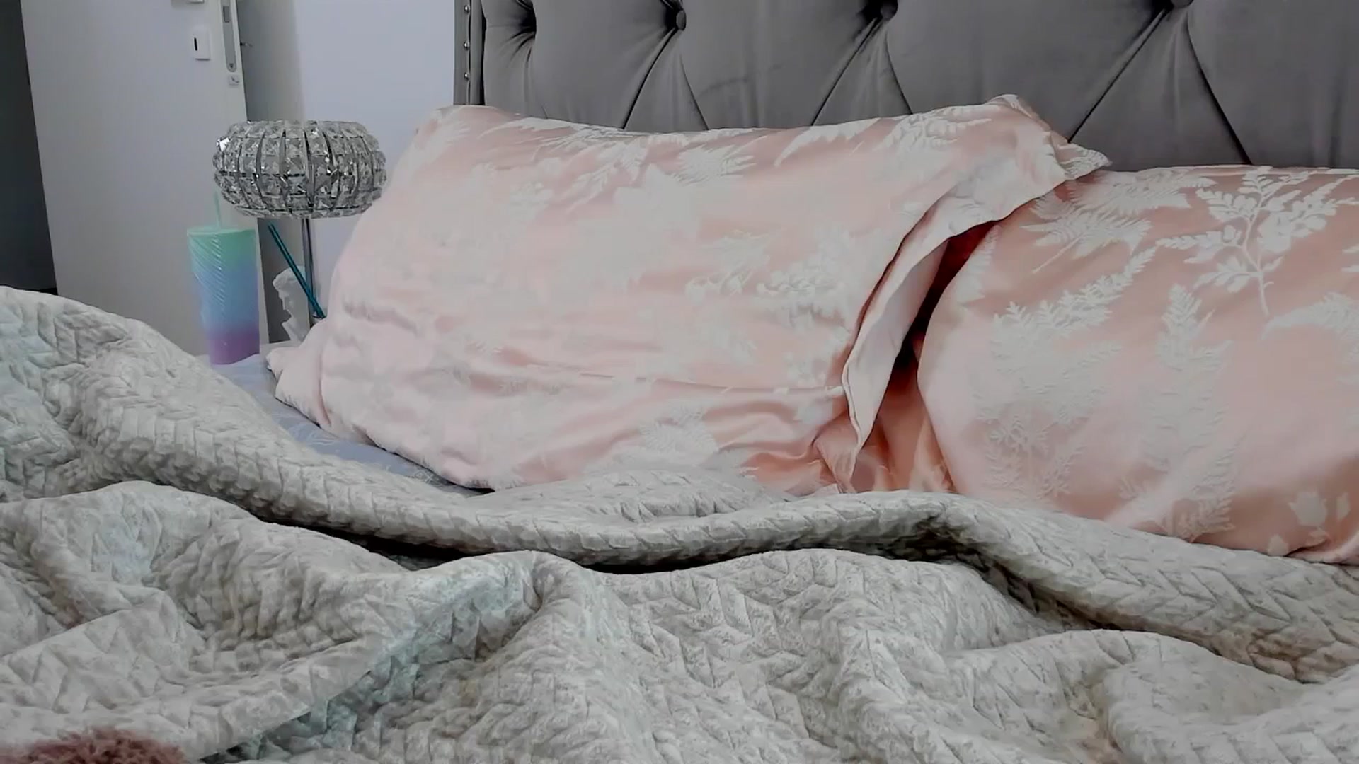 Gallery image thumbnail from LenaLiveNow's myfreecams stream on, 07/12/2025, 13:04 image 13 of 20
