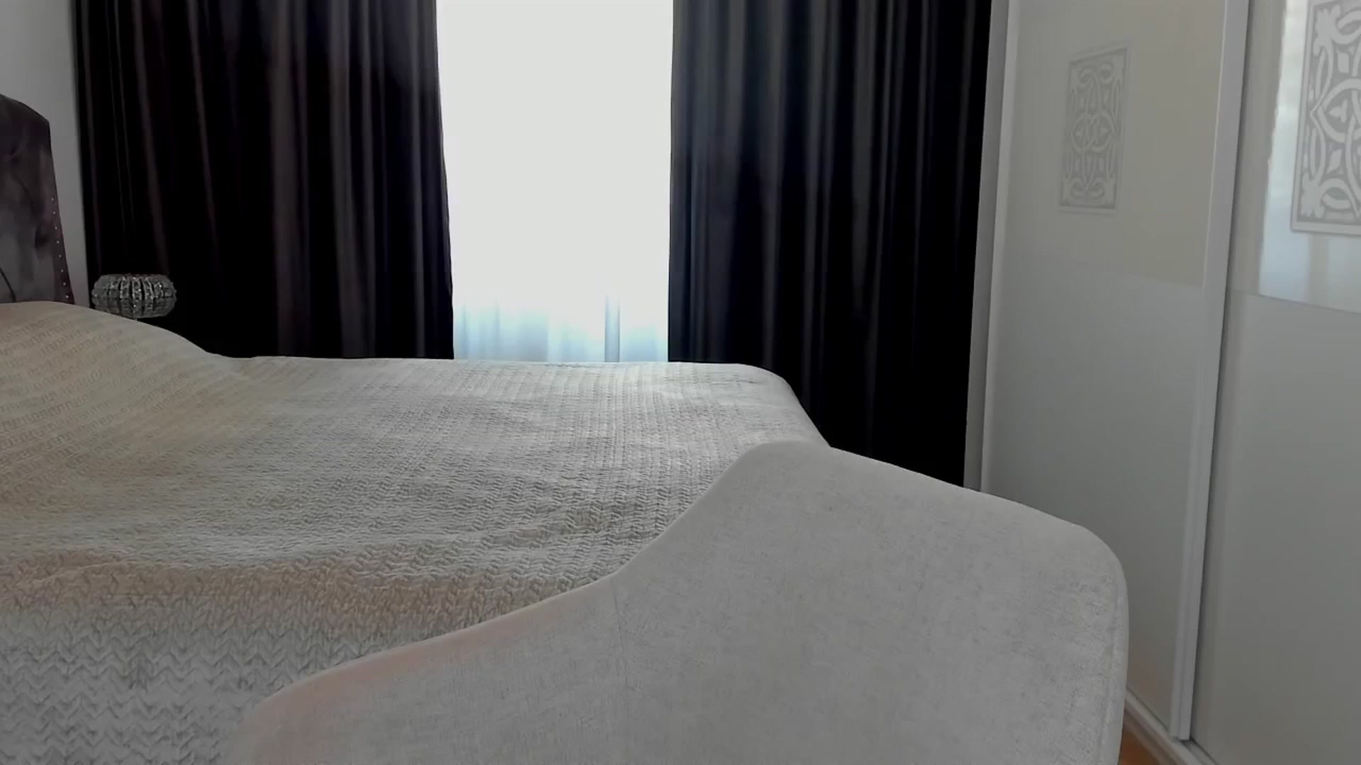 Gallery image thumbnail from LenaLiveNow's myfreecams stream on, 07/17/2025, 12:40 image 5 of 20