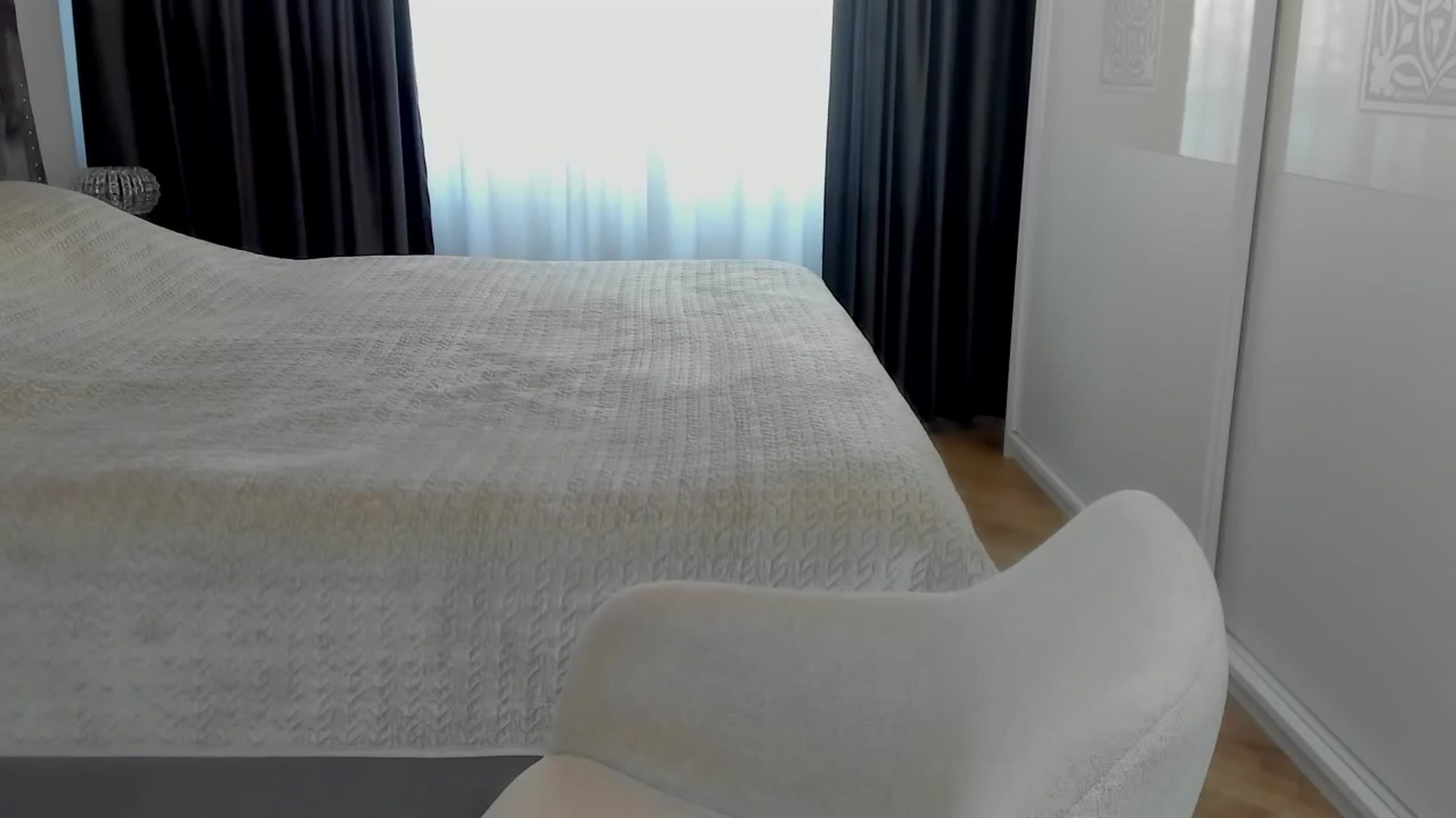 Gallery image thumbnail from LenaLiveNow's myfreecams stream on, 07/20/2025, 11:25 image 9 of 20