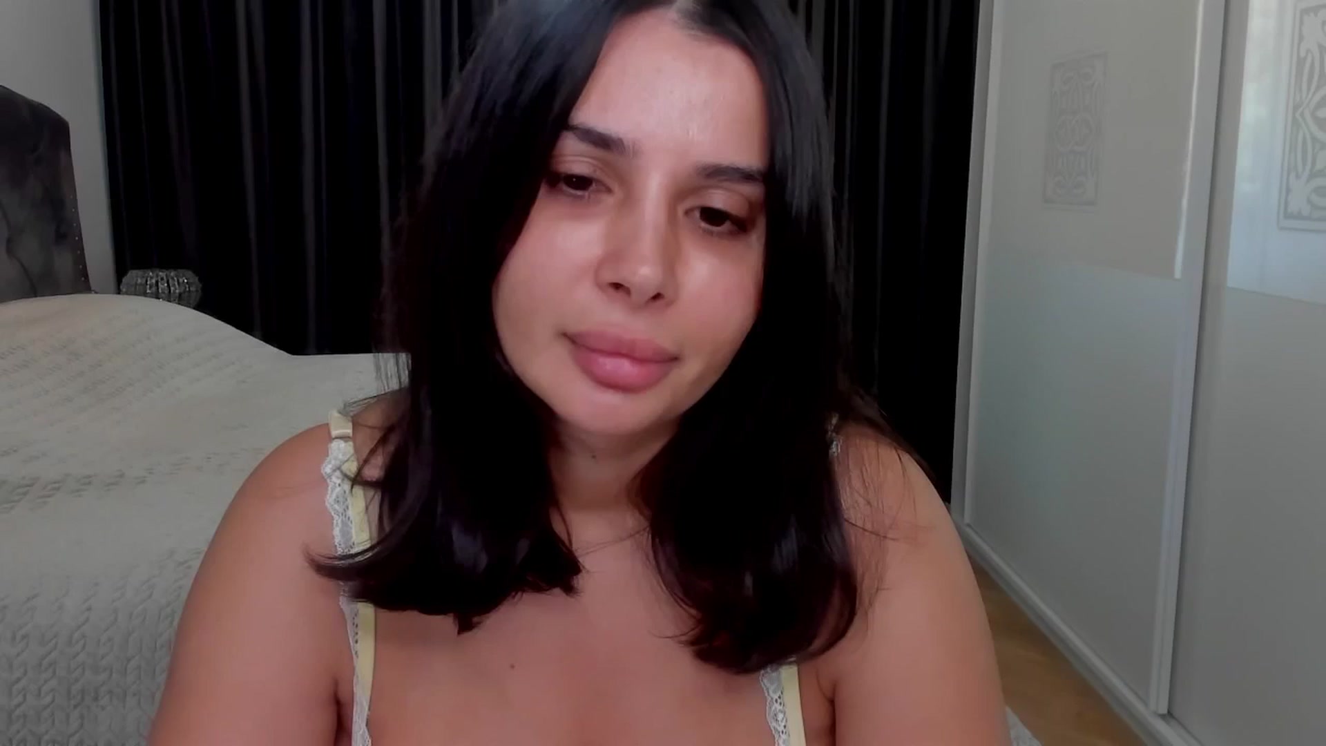 Gallery image thumbnail from LenaLiveNow's myfreecams stream on, 07/21/2025, 12:26 image 4 of 20