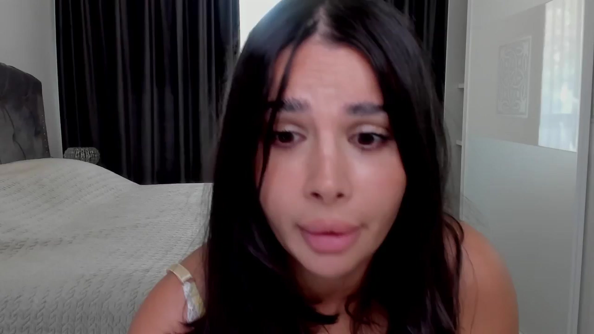 Gallery image thumbnail from LenaLiveNow's myfreecams stream on, 07/21/2025, 13:07 image 5 of 20