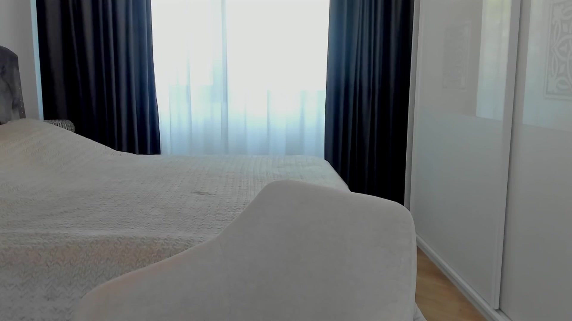 Gallery image thumbnail from LenaLiveNow's myfreecams stream on, 07/25/2025, 12:09 image 15 of 20