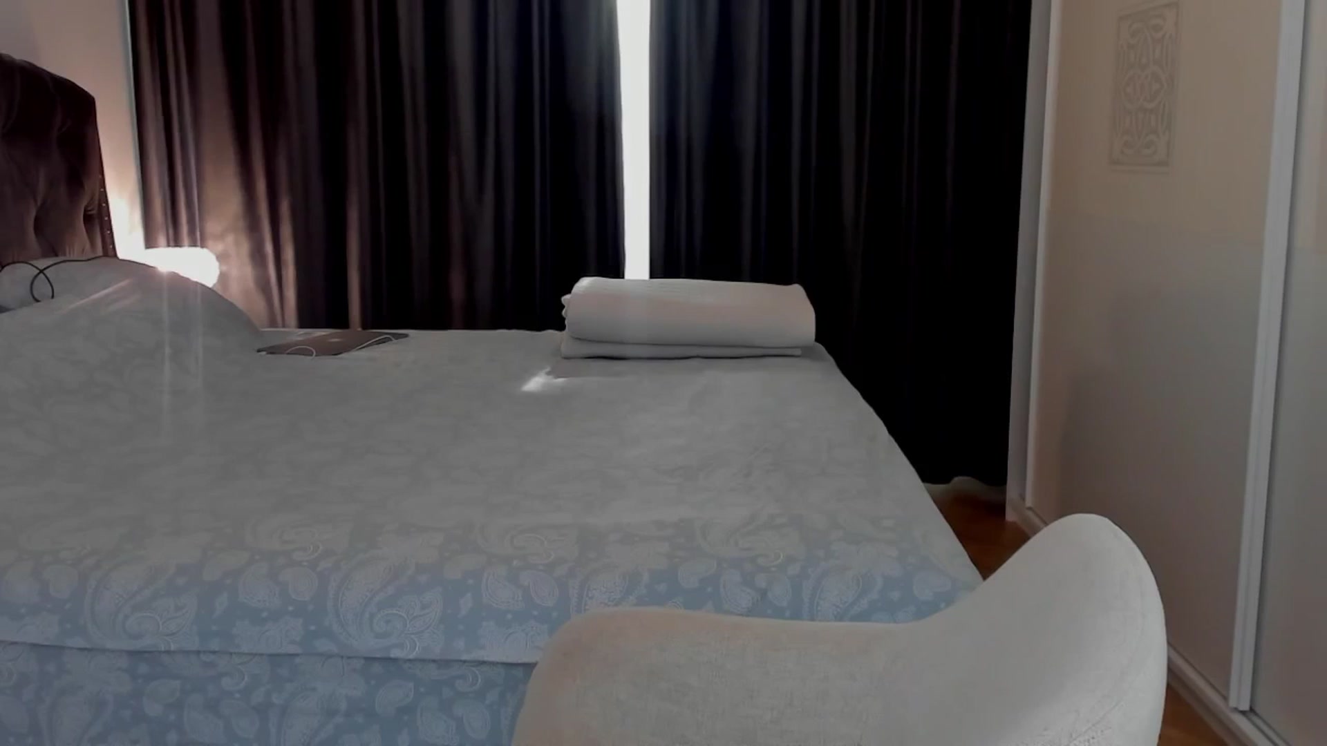 Gallery image thumbnail from LenaLiveNow's myfreecams stream on, 07/29/2025, 15:32 image 10 of 20