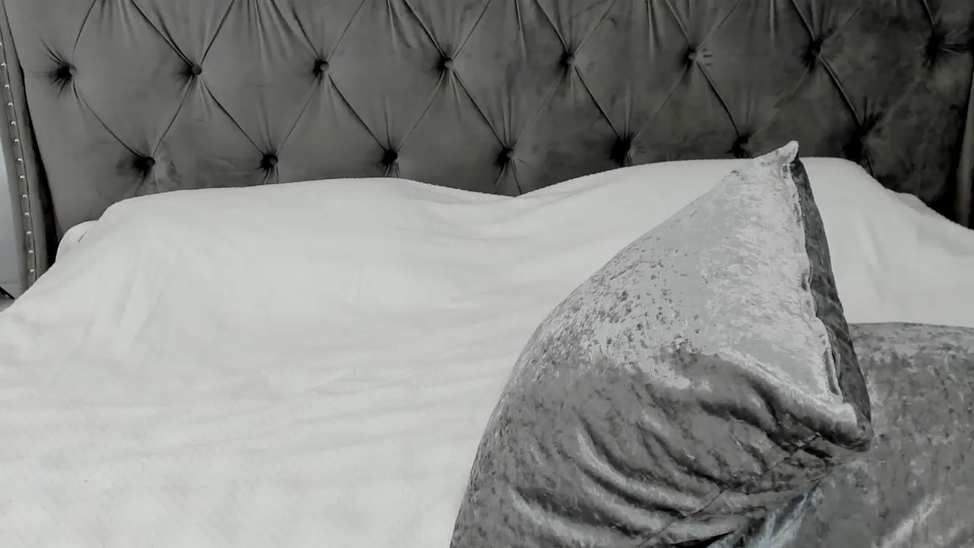 Gallery image thumbnail from LenaLively's myfreecams stream on, 07/12/2023, 17:34 image 2 of 20