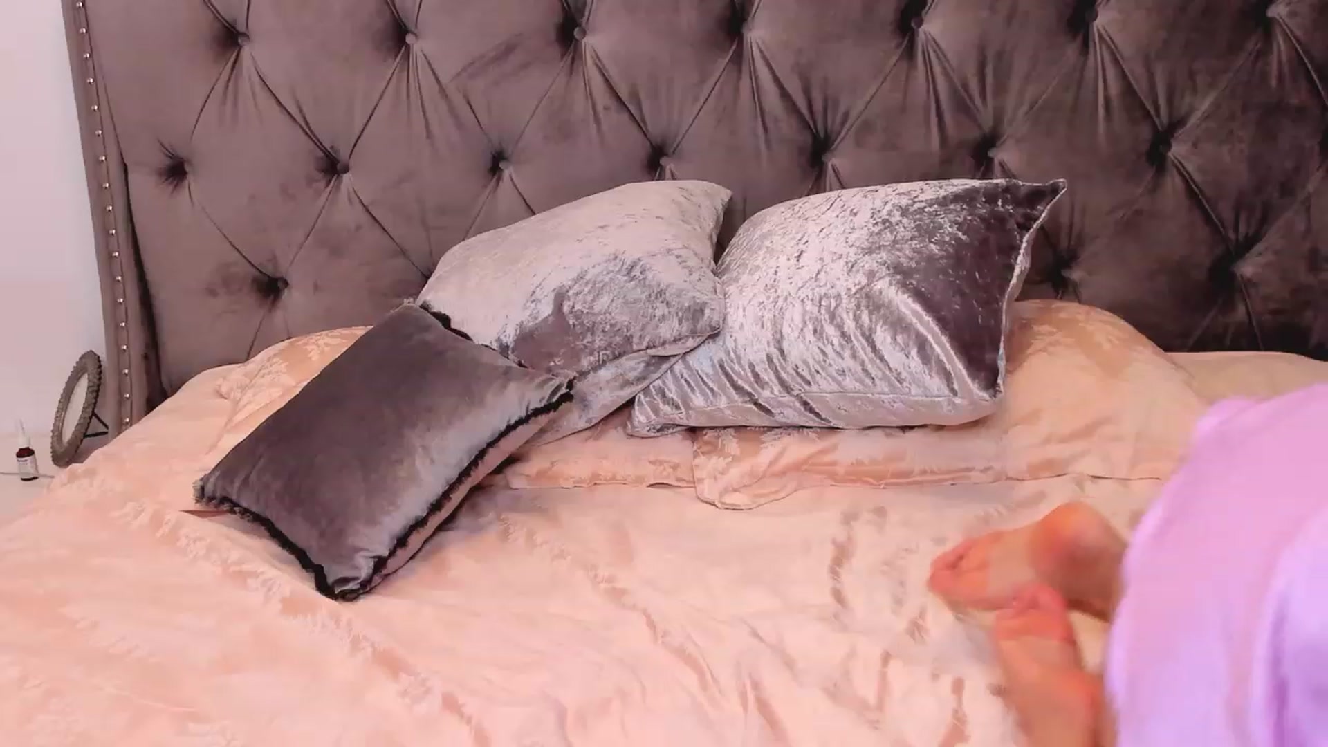 Gallery image thumbnail from LenaLively's myfreecams stream on, 09/15/2023, 18:48 image 19 of 20