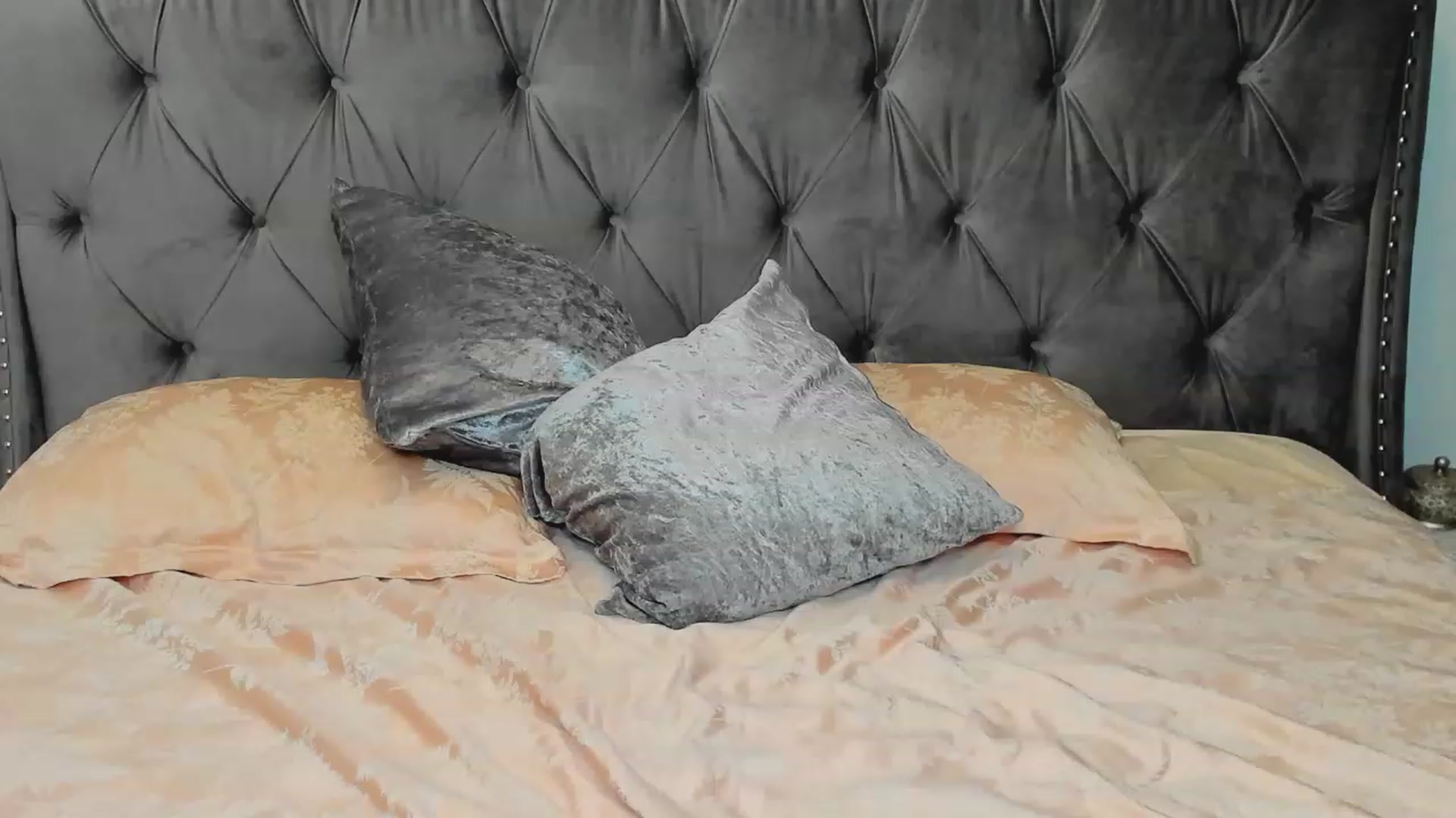 Gallery image thumbnail from LenaLively's myfreecams stream on, 09/23/2023, 16:54 image 12 of 20
