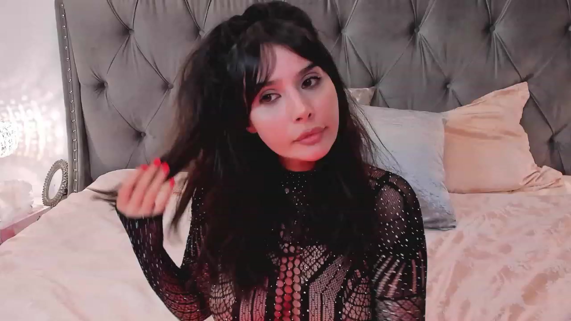 Gallery image thumbnail from LenaLively's myfreecams stream on, 10/19/2023, 13:31 image 12 of 20