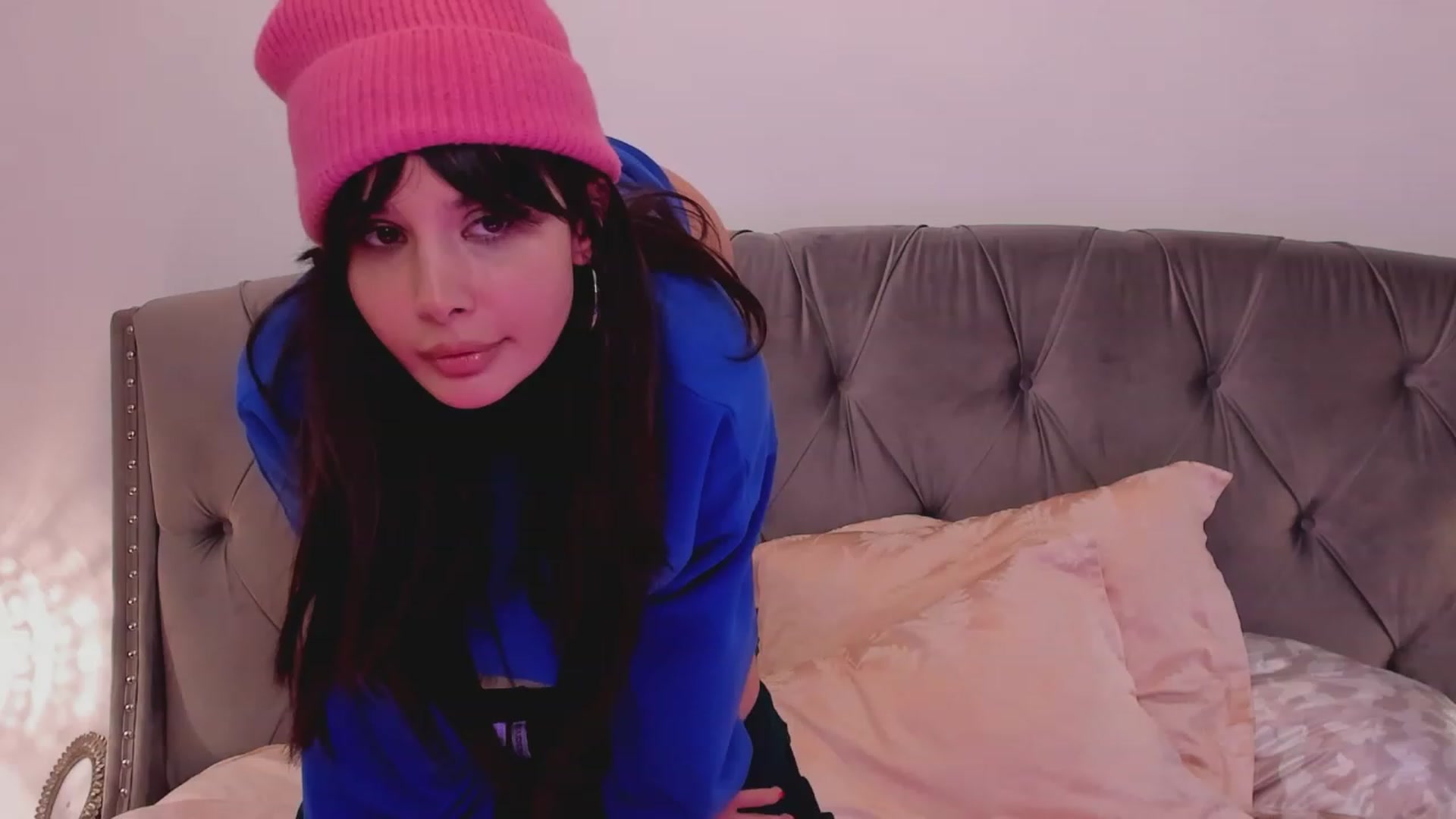 Gallery image thumbnail from LenaLively's myfreecams stream on, 10/23/2023, 06:53 image 9 of 20