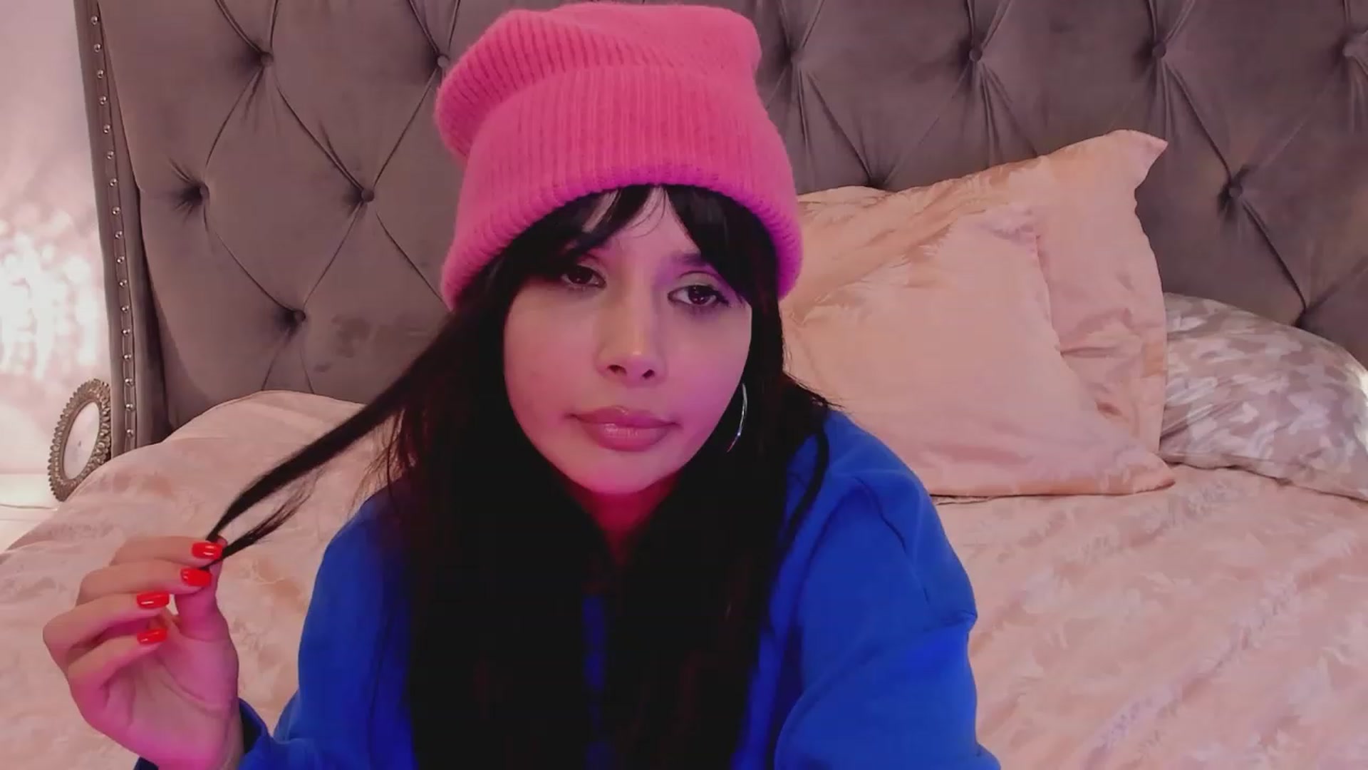 Gallery image thumbnail from LenaLively's myfreecams stream on, 10/23/2023, 06:53 image 14 of 20