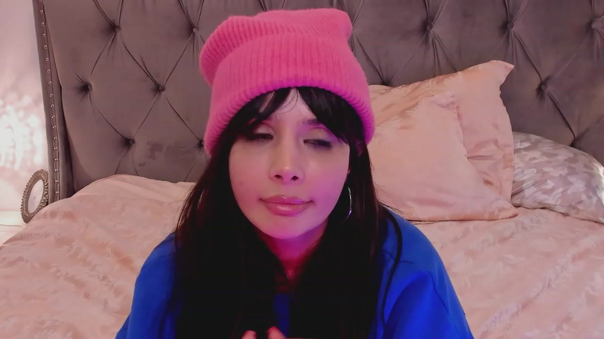 Gallery image thumbnail from LenaLively's myfreecams stream on, 10/23/2023, 06:53 image 16 of 20