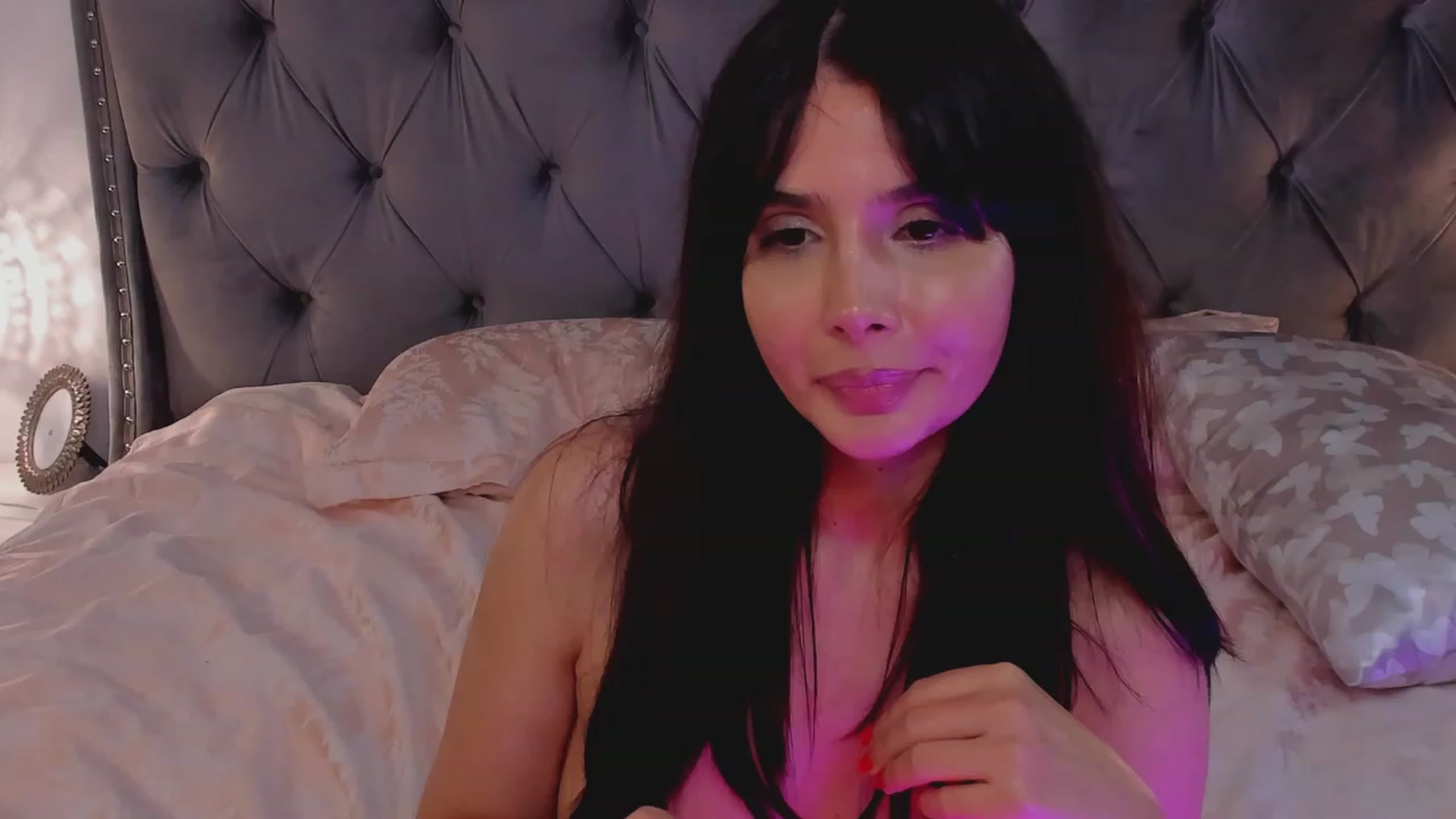 Gallery image thumbnail from LenaLively's myfreecams stream on, 10/27/2023, 21:35 image 10 of 20