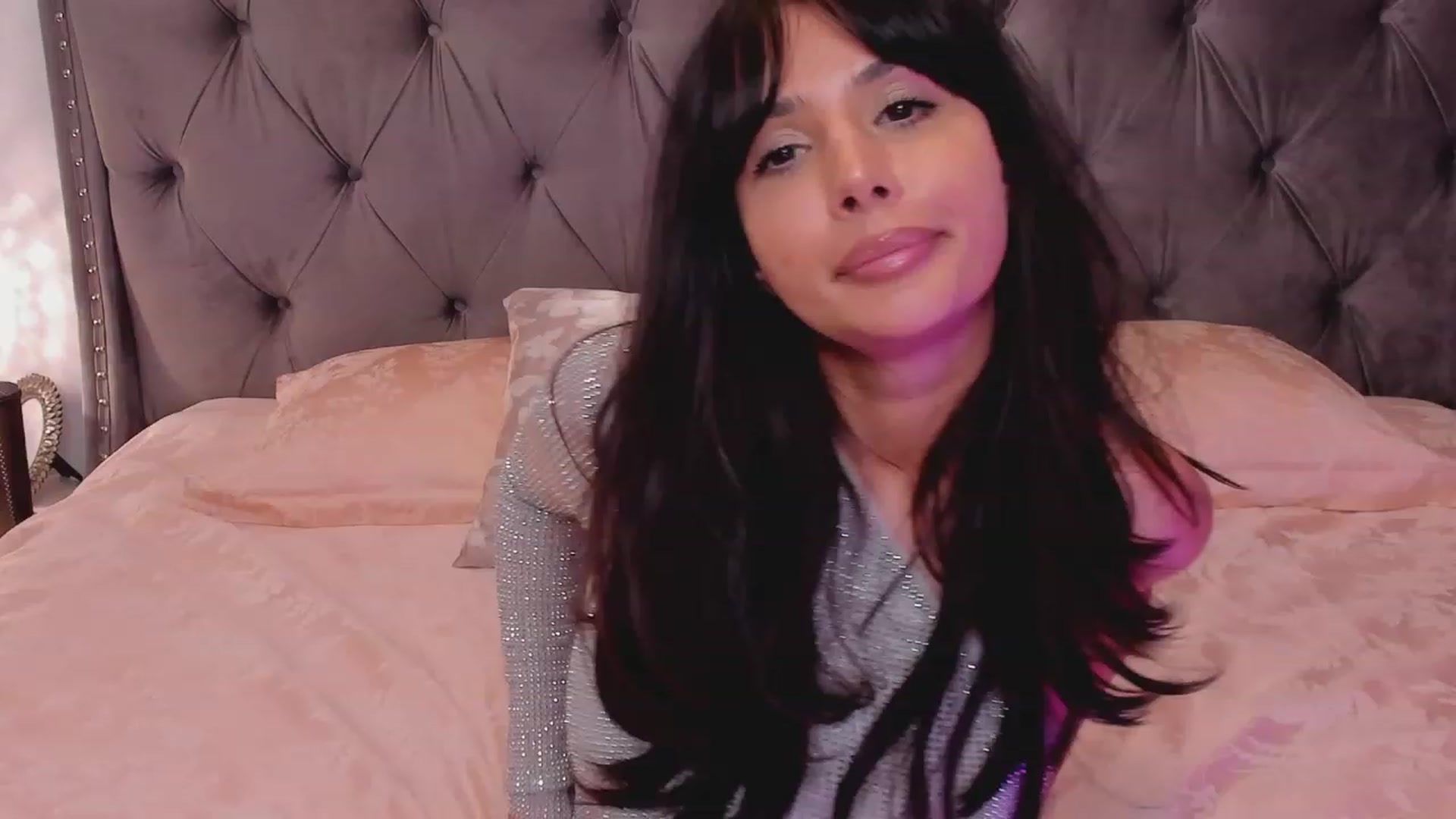 Gallery image thumbnail from LenaLively's myfreecams stream on, 10/28/2023, 17:13 image 12 of 20