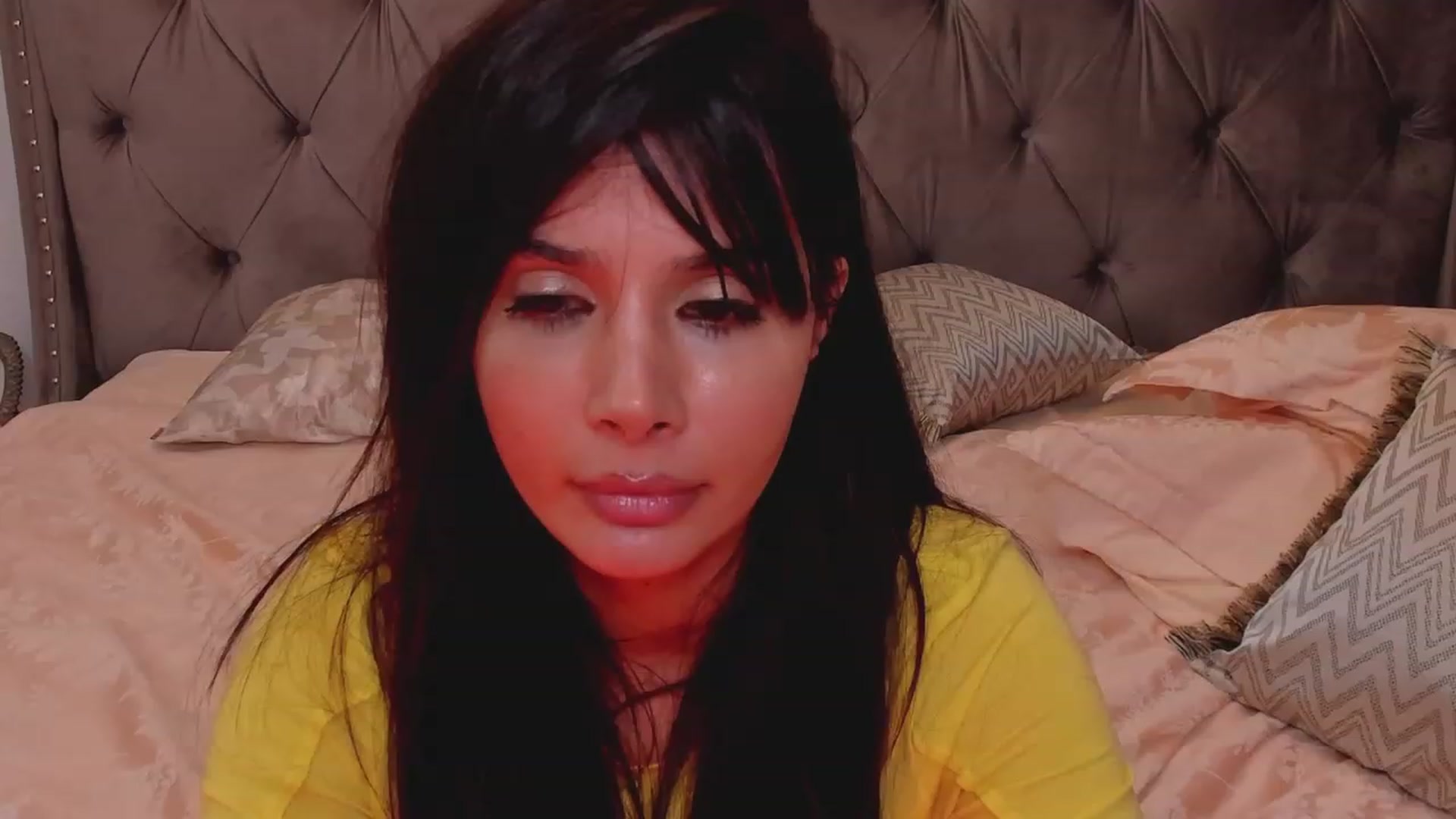 Gallery image thumbnail from LenaLively's myfreecams stream on, 11/02/2023, 21:12 image 14 of 20