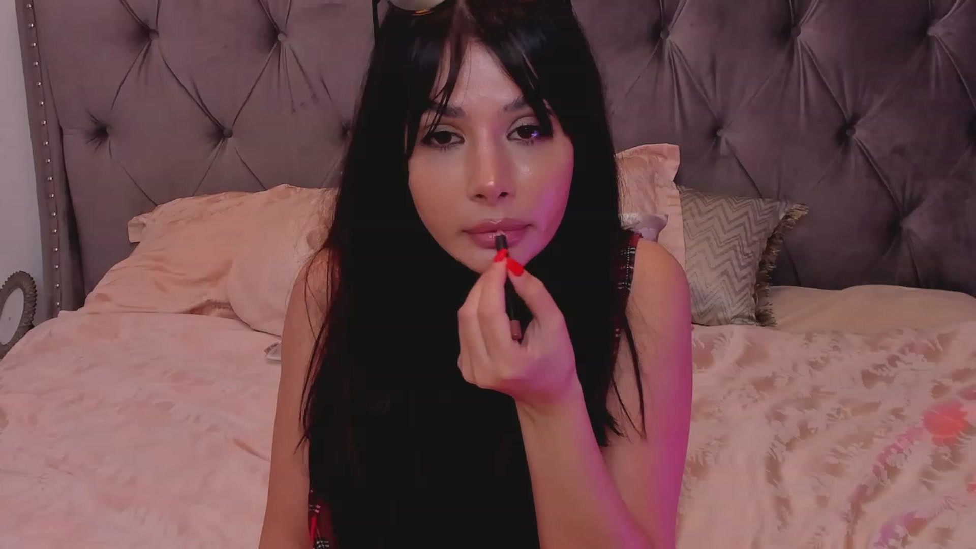 Gallery image thumbnail from LenaLively's myfreecams stream on, 11/04/2023, 20:10 image 16 of 20