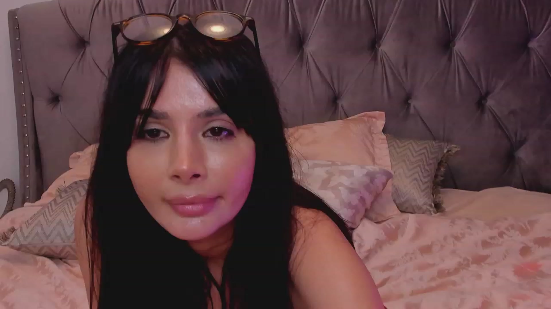 Gallery image thumbnail from LenaLively's myfreecams stream on, 11/04/2023, 21:01 image 19 of 20