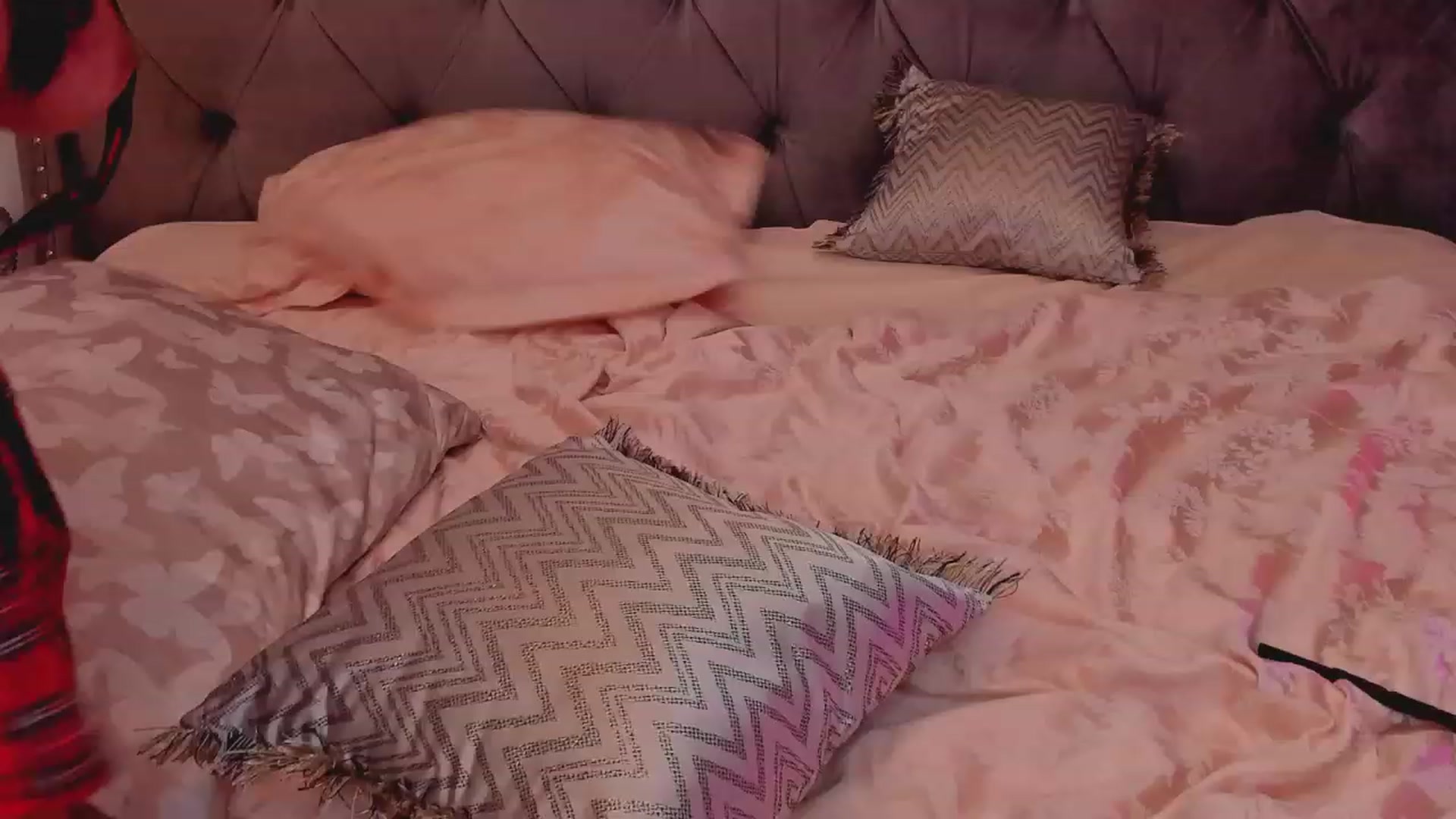 Gallery image thumbnail from LenaLively's myfreecams stream on, 11/04/2023, 21:53 image 18 of 20