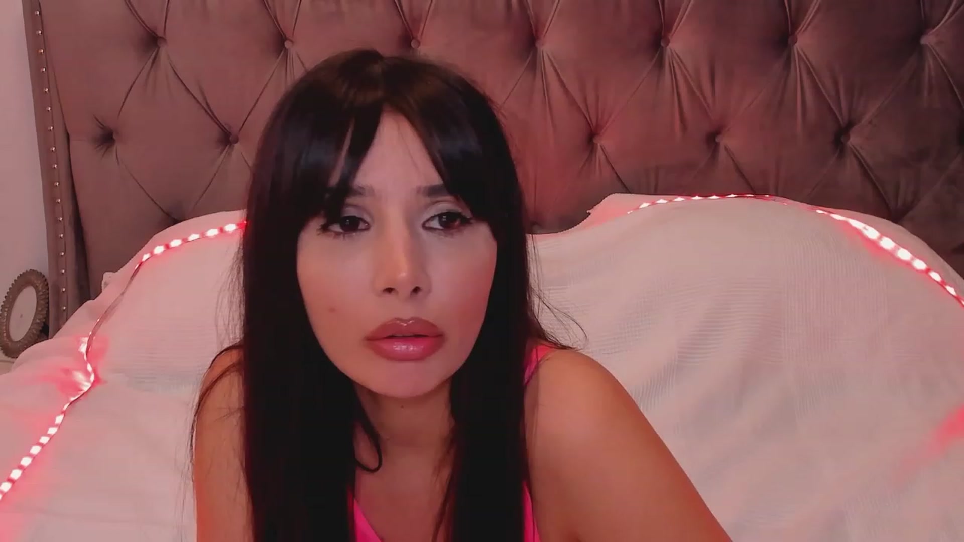 Gallery image thumbnail from LenaLively's myfreecams stream on, 11/16/2023, 18:15 image 20 of 20