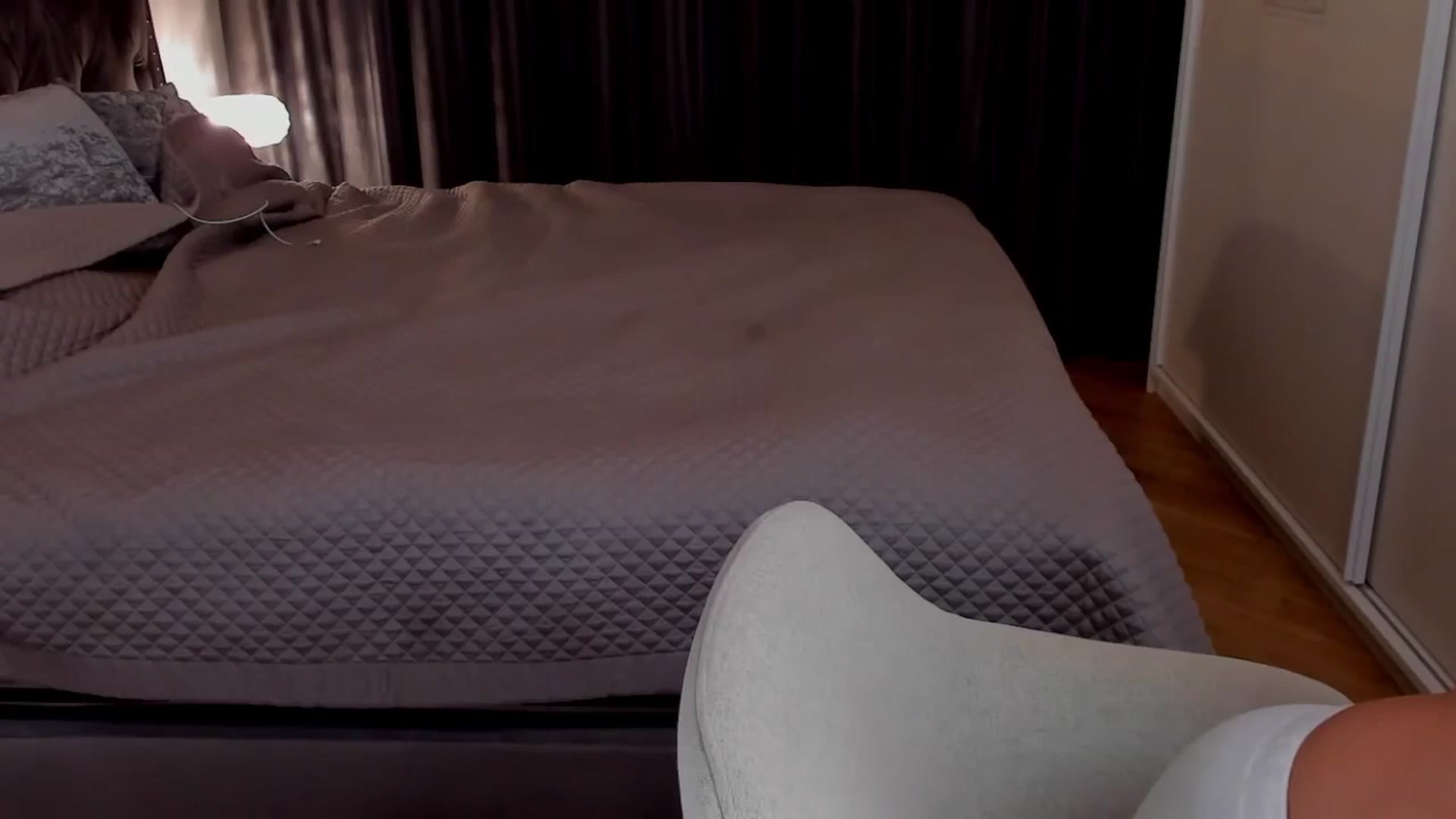 Gallery image thumbnail from LenaRae's myfreecams stream on, 11/25/2025, 22:06 image 8 of 20