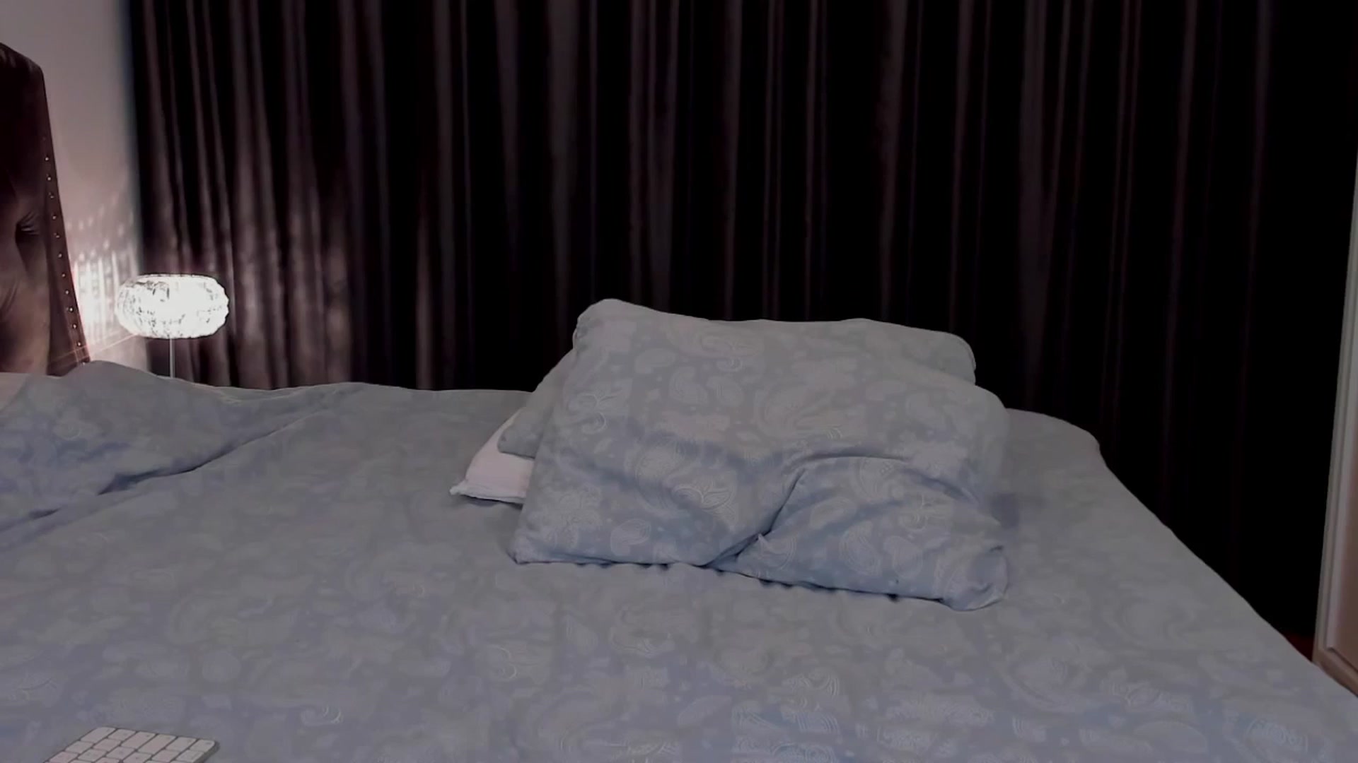 Gallery image thumbnail from LenaRae's myfreecams stream on, 03/30/2026, 19:35 image 16 of 20
