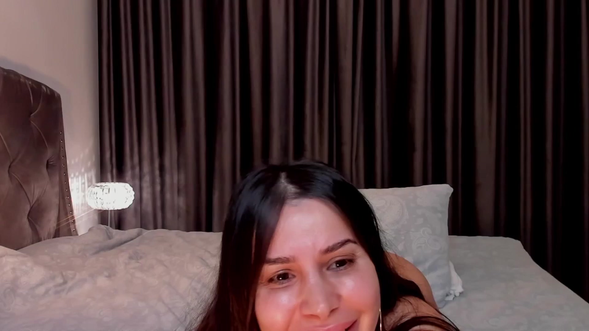 Gallery image thumbnail from LenaRae's myfreecams stream on, 04/02/2026, 19:17 image 8 of 20